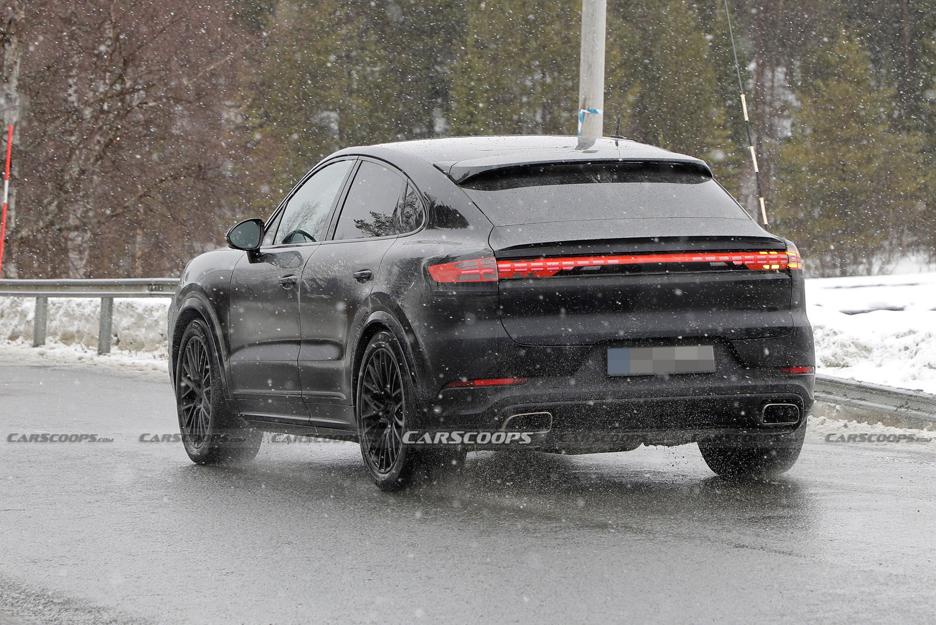 2023 Porsche Cayenne And Cayenne Coupe: Latest Spy Shots Reveal Taycan-Inspired Refresh