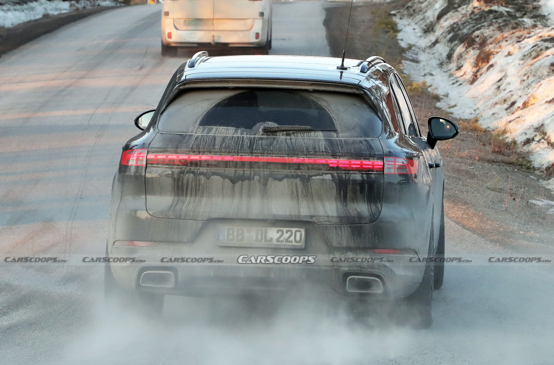 2023 Porsche Cayenne And Cayenne Coupe: Latest Spy Shots Reveal Taycan-Inspired Refresh