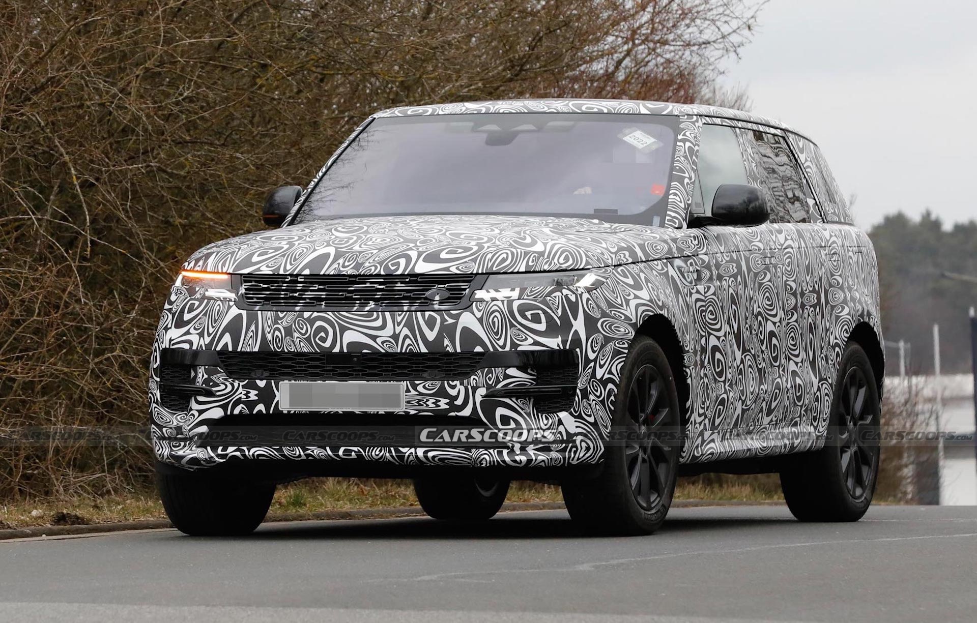2023 Range Rover Sport PHEV Caught Testing Its Mettle In Porsche’s Back Yard