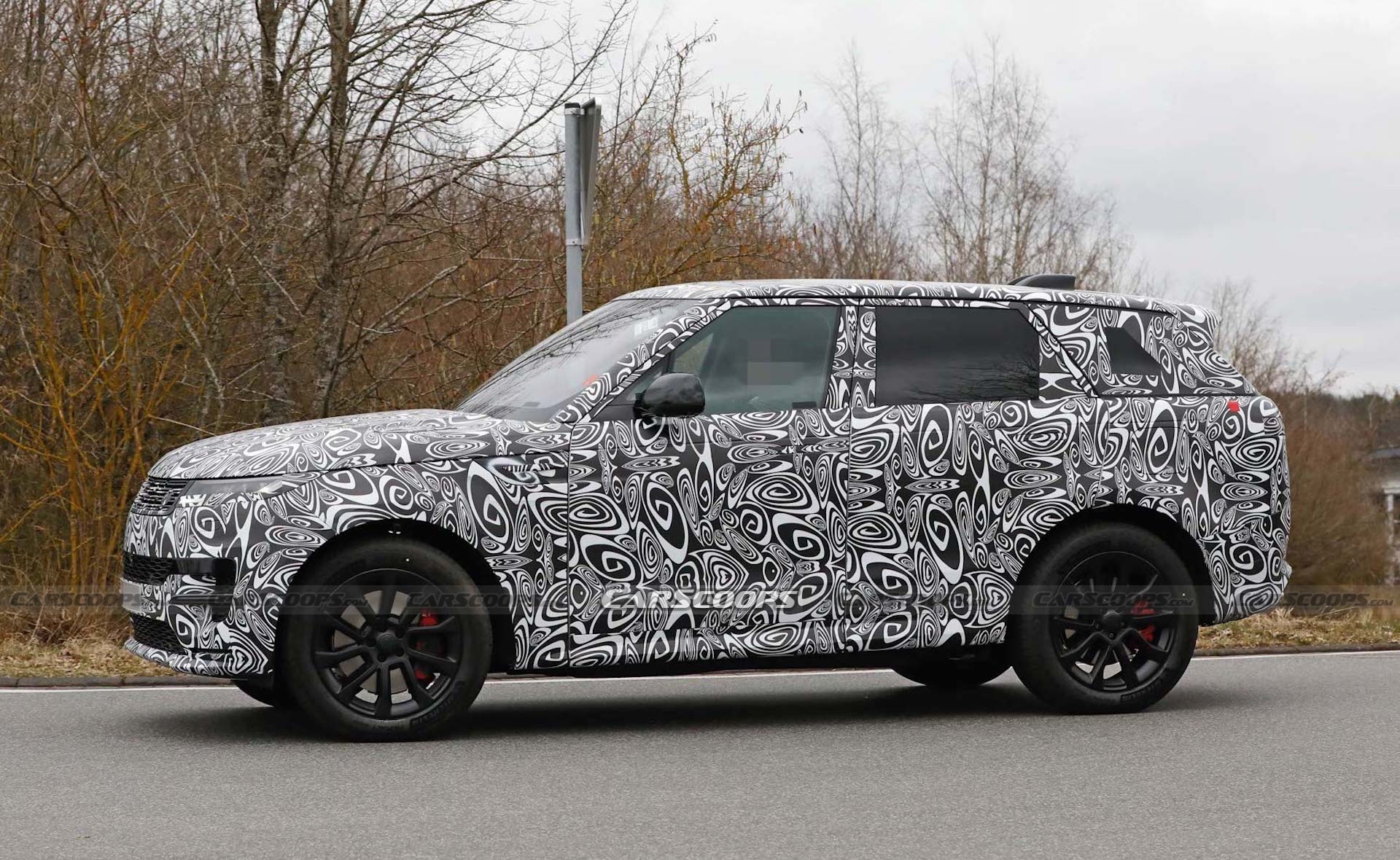 2023 Range Rover Sport PHEV Caught Testing Its Mettle In Porsche’s Back Yard