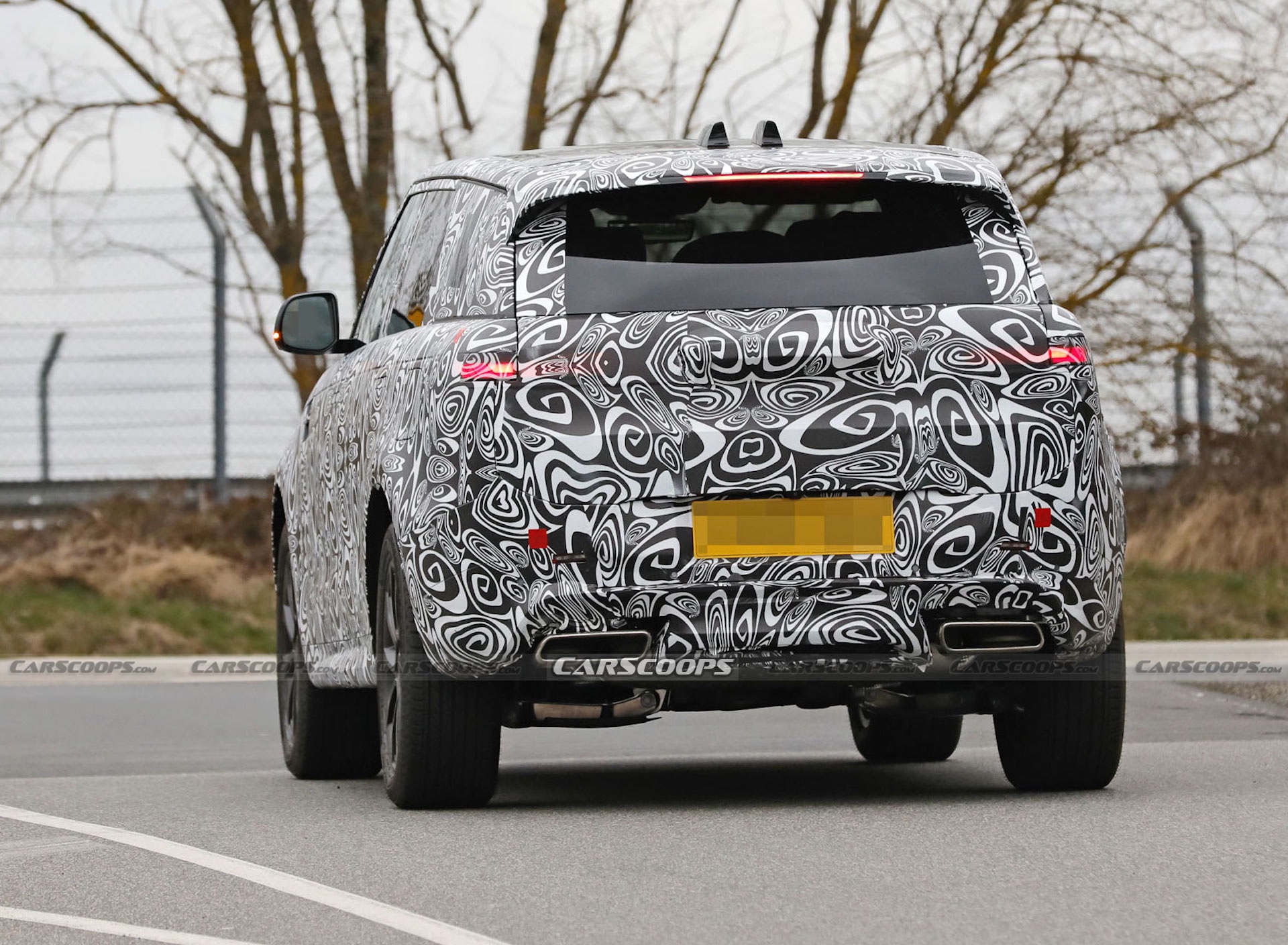 2023 Range Rover Sport PHEV Caught Testing Its Mettle In Porsche’s Back Yard