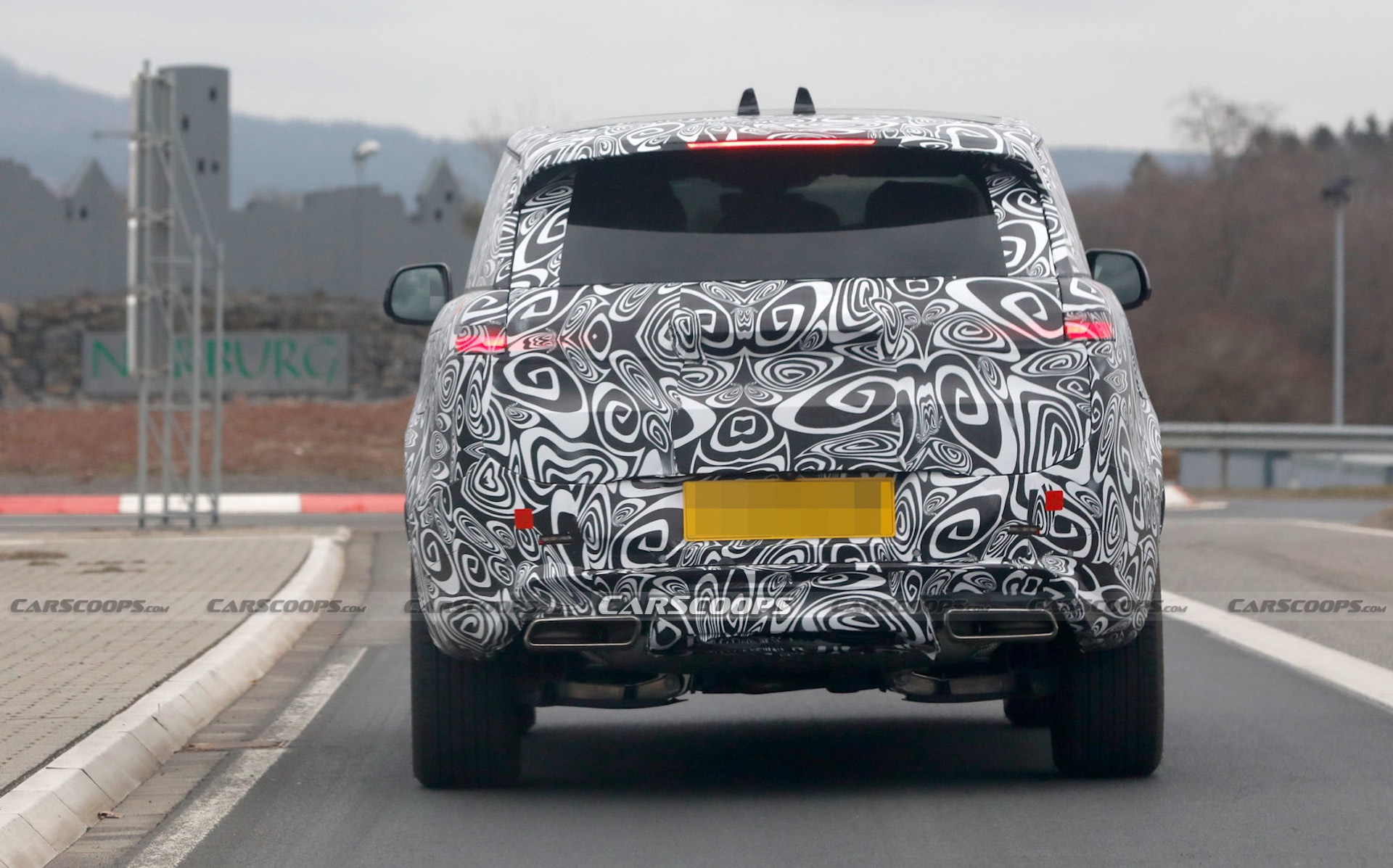 2023 Range Rover Sport PHEV Caught Testing Its Mettle In Porsche’s Back Yard