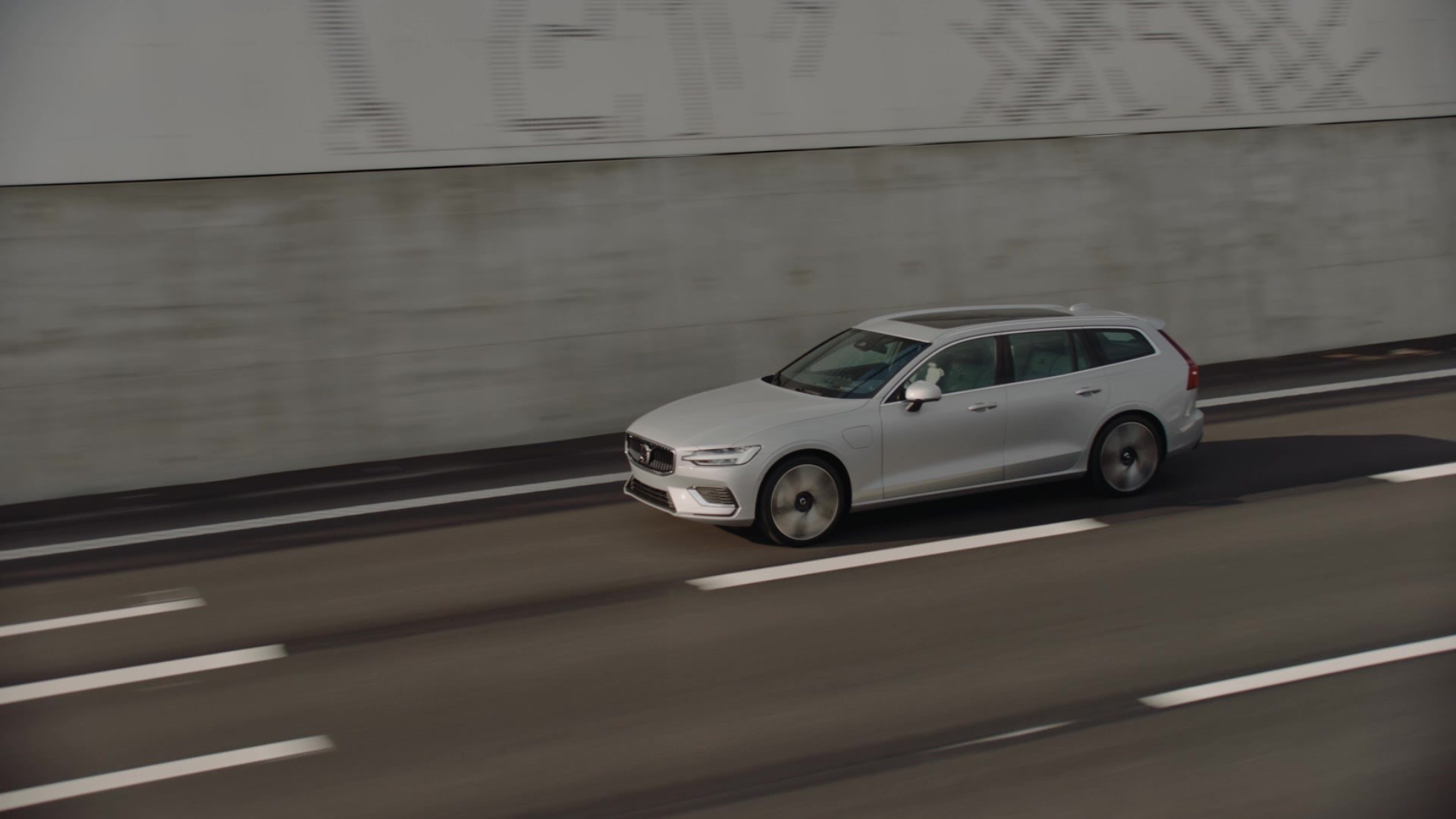 2023 Volvo S60 And V60 Facelift Quietly Unveiled With Subtle Changes And An Android-Based Infotainment