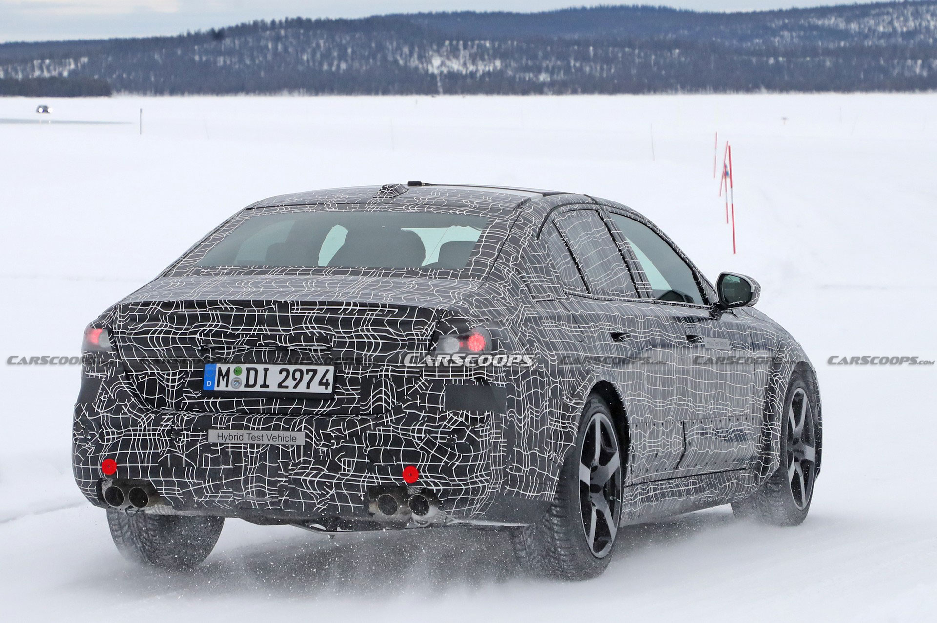 2024 BMW M5 Will Embrace Electrification, Prototype Spotted Wearing Hybrid Badges