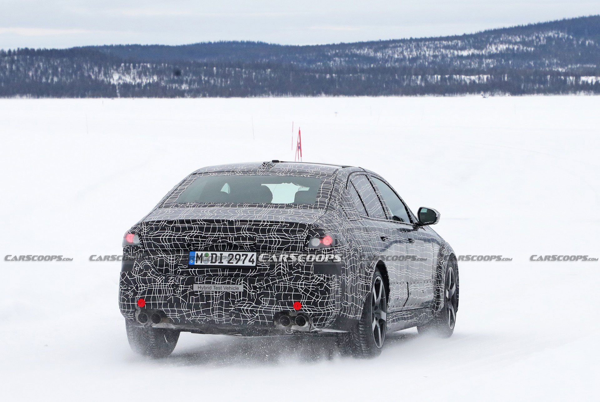 2024 BMW M5 Will Embrace Electrification, Prototype Spotted Wearing Hybrid Badges