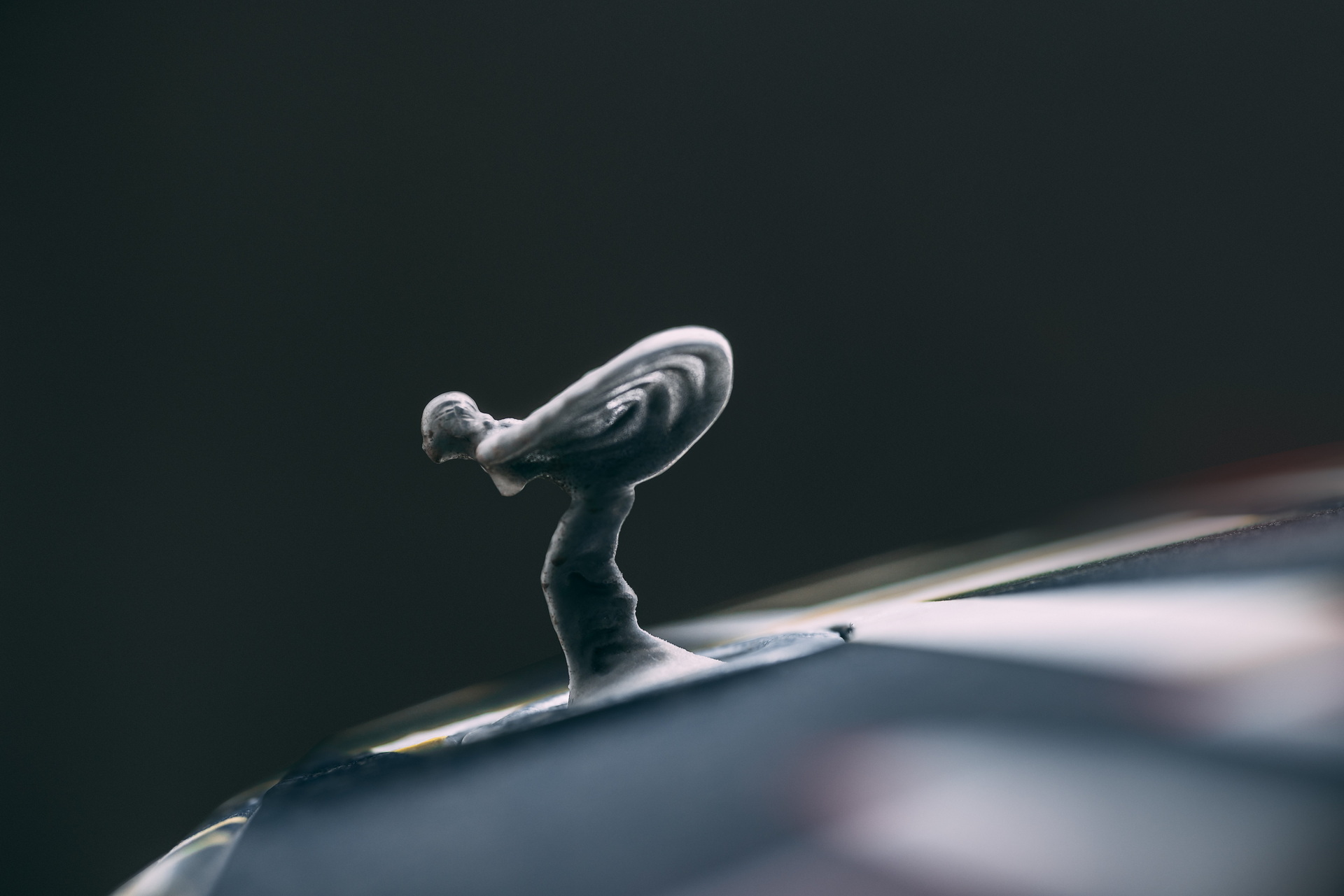 Rolls Royce Boss Says They Are “Educating” The Electric Spectre “To Think And Behave Like A Rolls Royce”