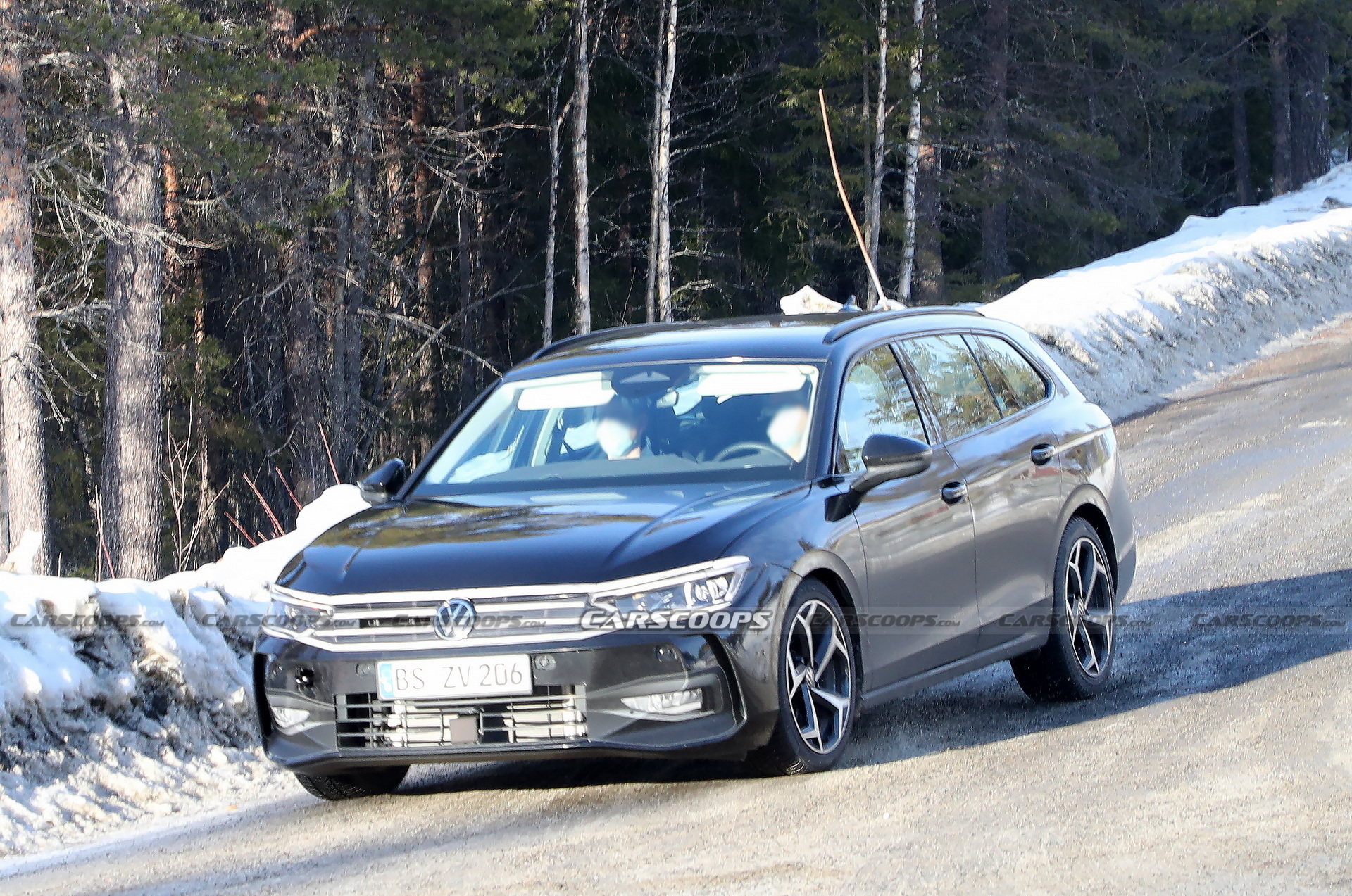 Europe’s 2023 VW Passat Variant Spied For The First Time In Its Production Body
