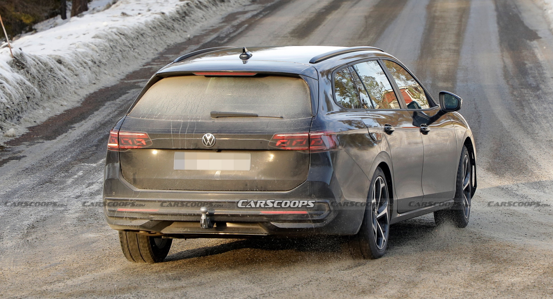 Europe’s 2023 VW Passat Variant Spied For The First Time In Its Production Body