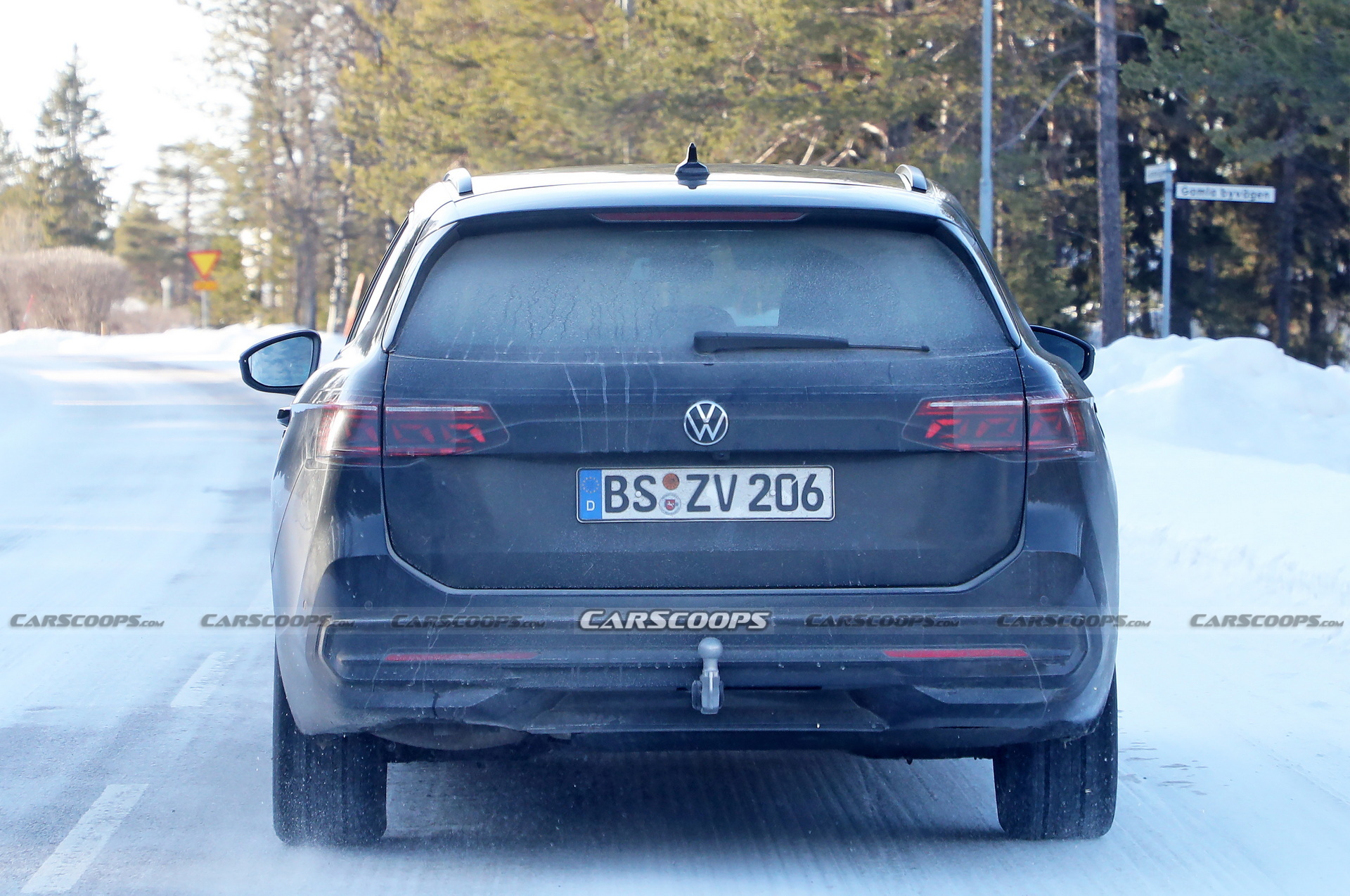 Europe’s 2023 VW Passat Variant Spied For The First Time In Its Production Body