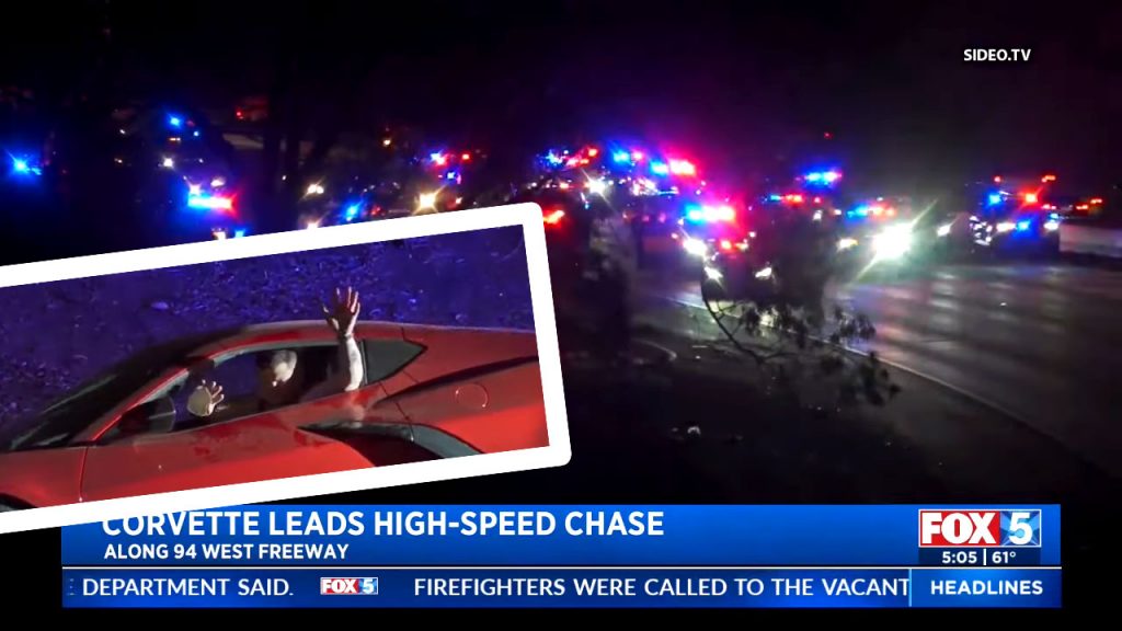  Cali Highway Lights Up Like A Christmas Tree From Police Cars Chasing A C8 Corvette