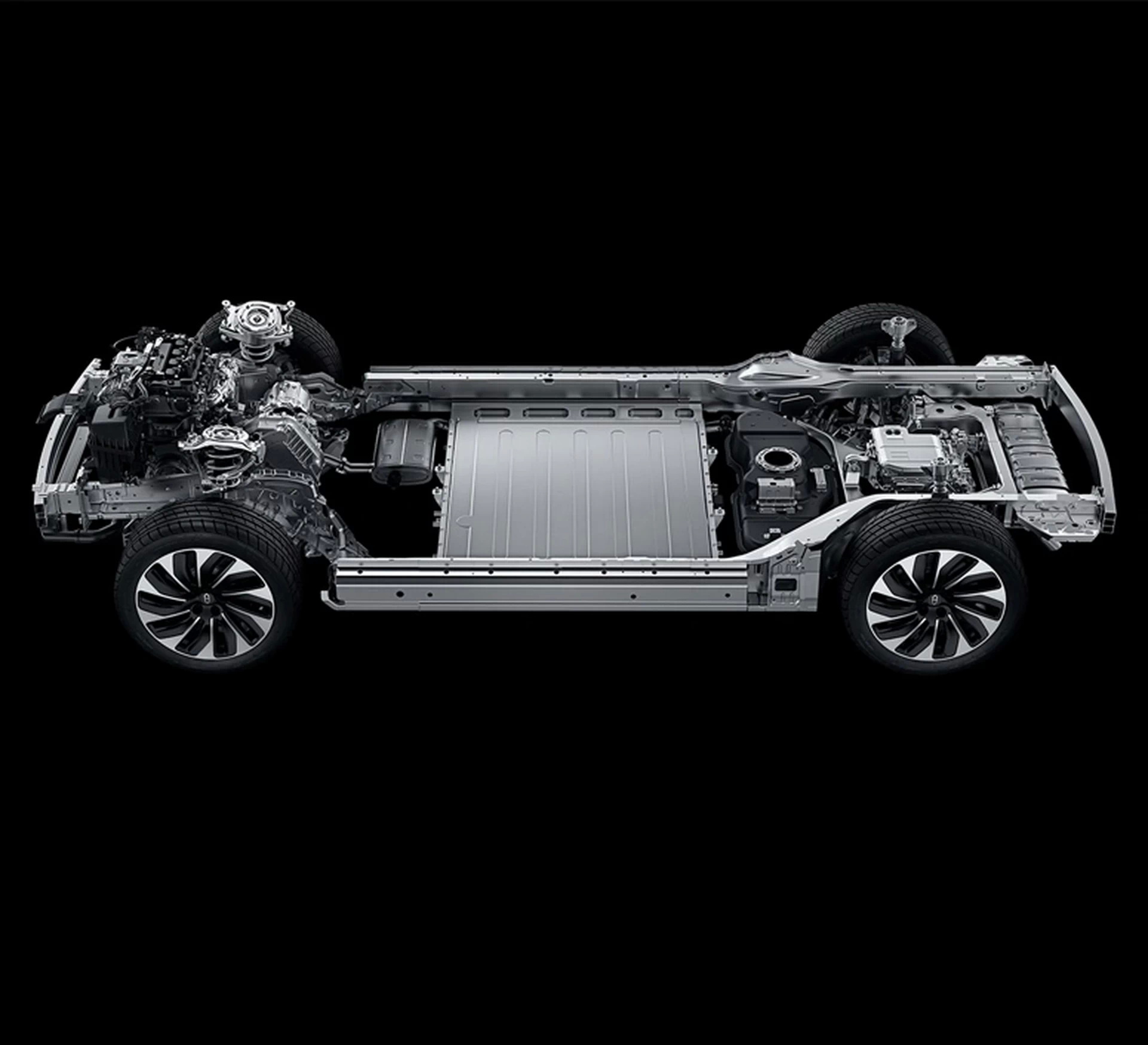 Aito M5 PHEV SUV Launched In China With Huawei Tech And Range-Extender ICE