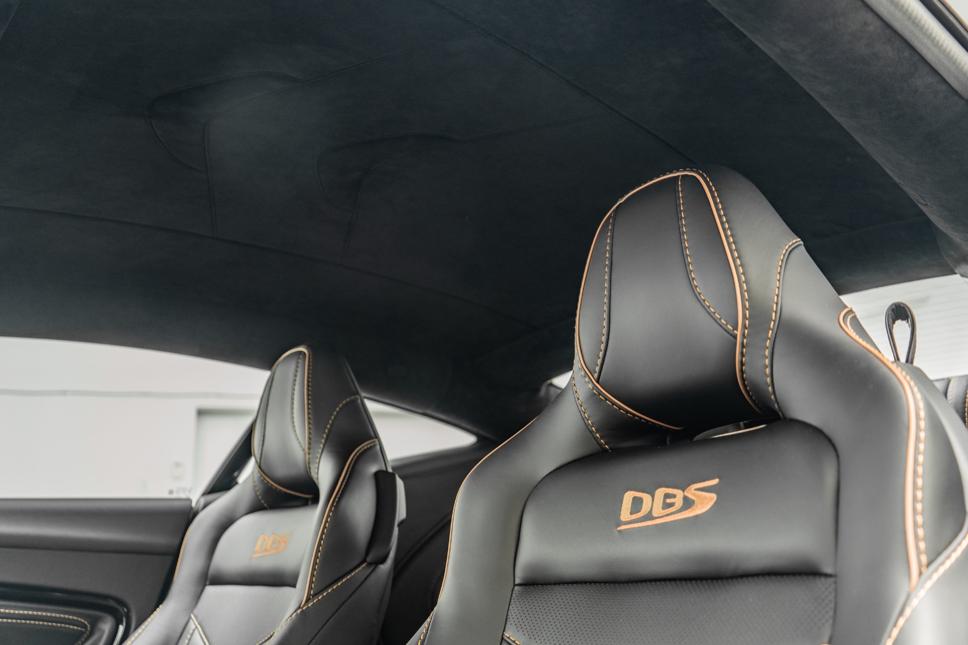 Sabiro Blue Aston Martin DBS Superleggera Is All You Could Want In A Grand Tourer