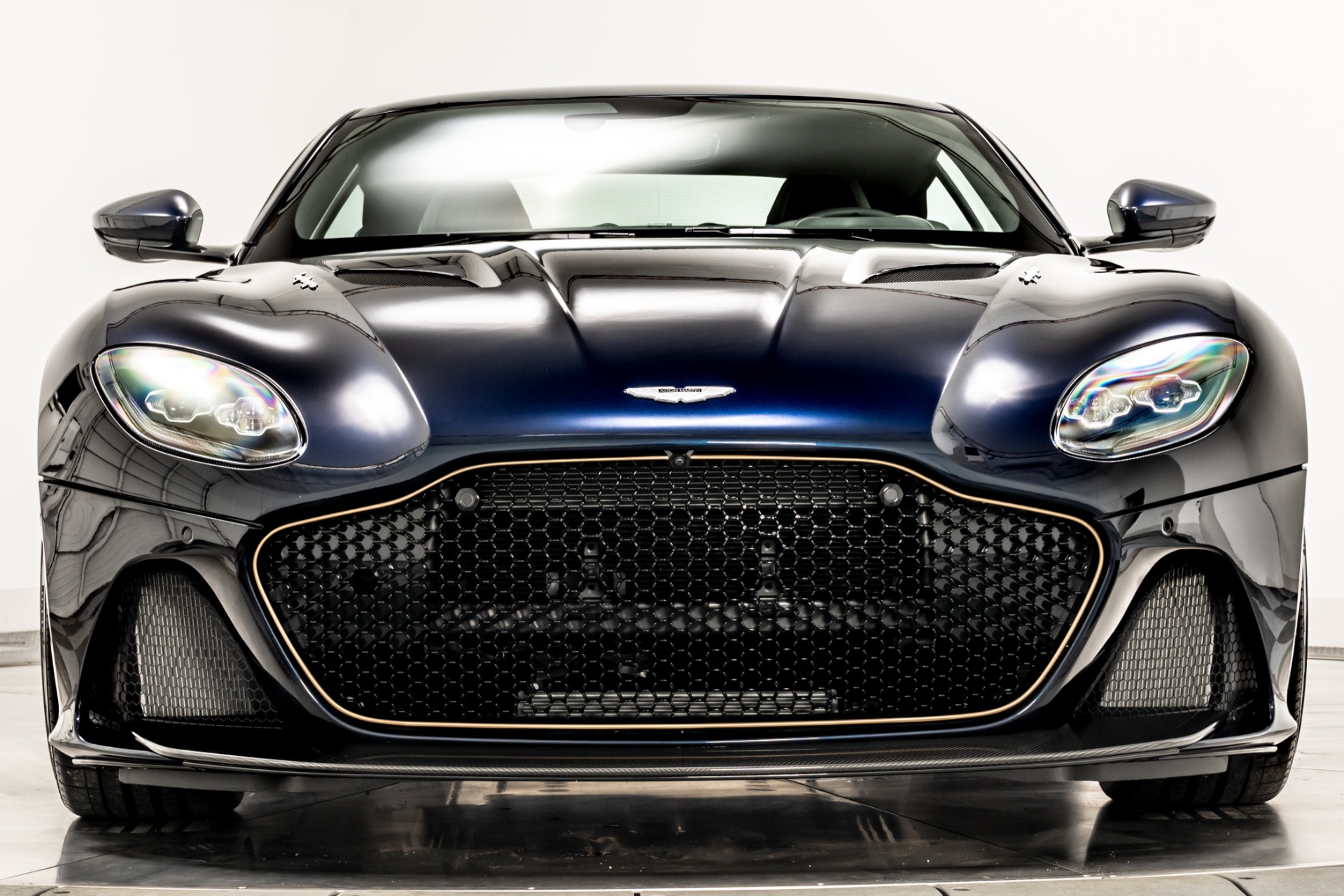 Sabiro Blue Aston Martin DBS Superleggera Is All You Could Want In A Grand Tourer