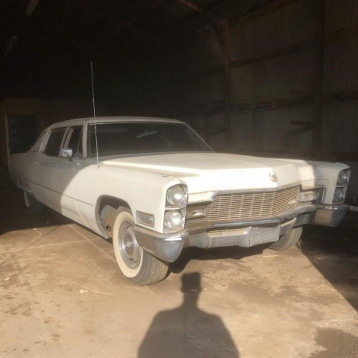 A Gearhead’s Massive Collection Of Over 130 Classic And Muscle Cars Are Being Sold At No Reserve