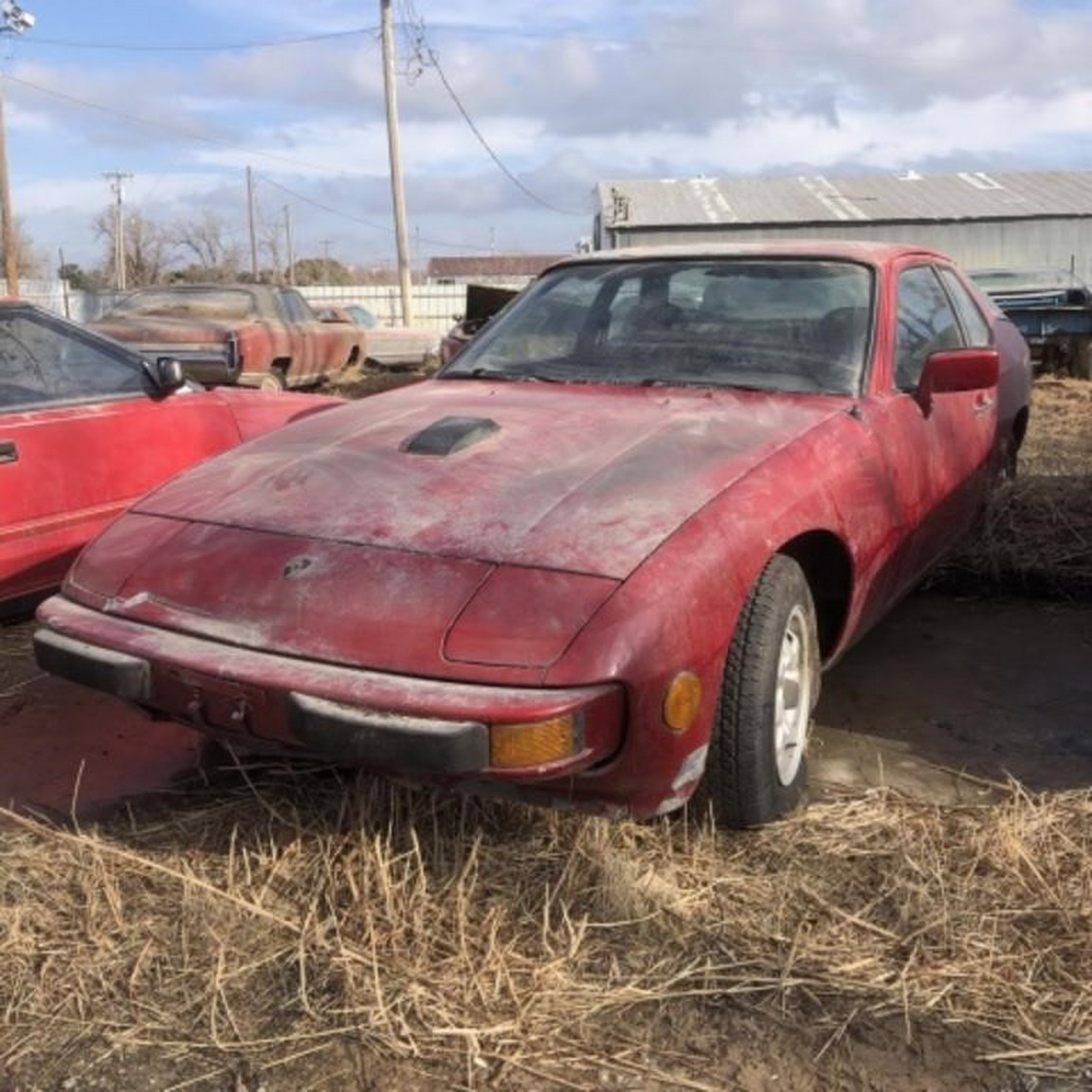 A Gearhead’s Massive Collection Of Over 130 Classic And Muscle Cars Are Being Sold At No Reserve