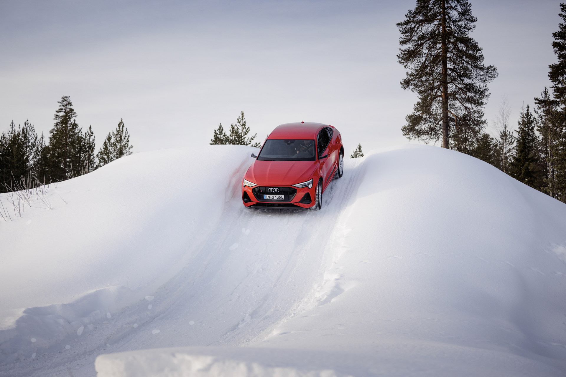 Audi Teases Facelifted E-tron Sportback During Winter Testing