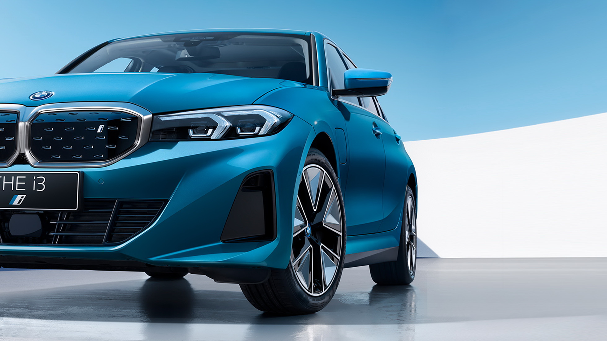 BMW i3 eDrive35L Is A Fully Electric Long-Wheelbase 3-Series For China