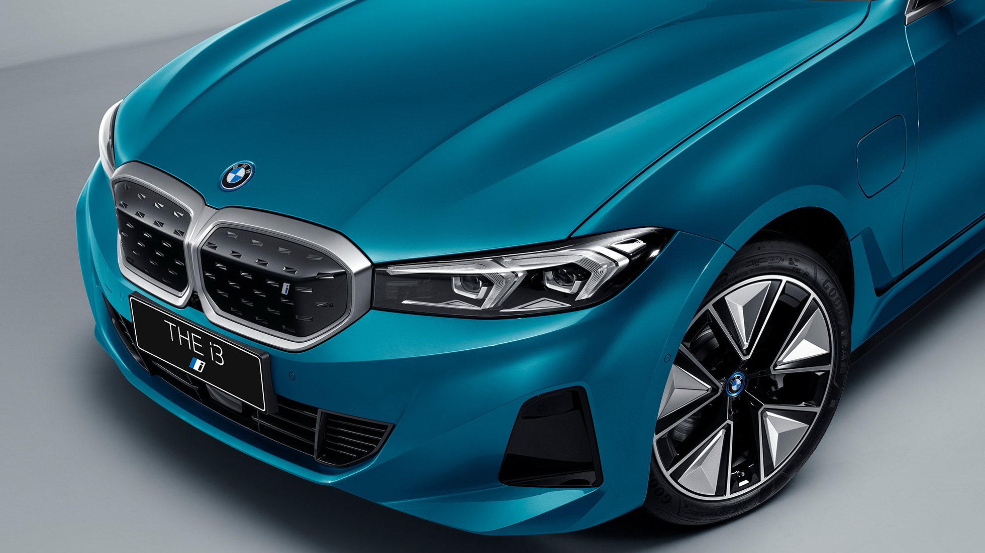 BMW i3 eDrive35L Is A Fully Electric Long-Wheelbase 3-Series For China