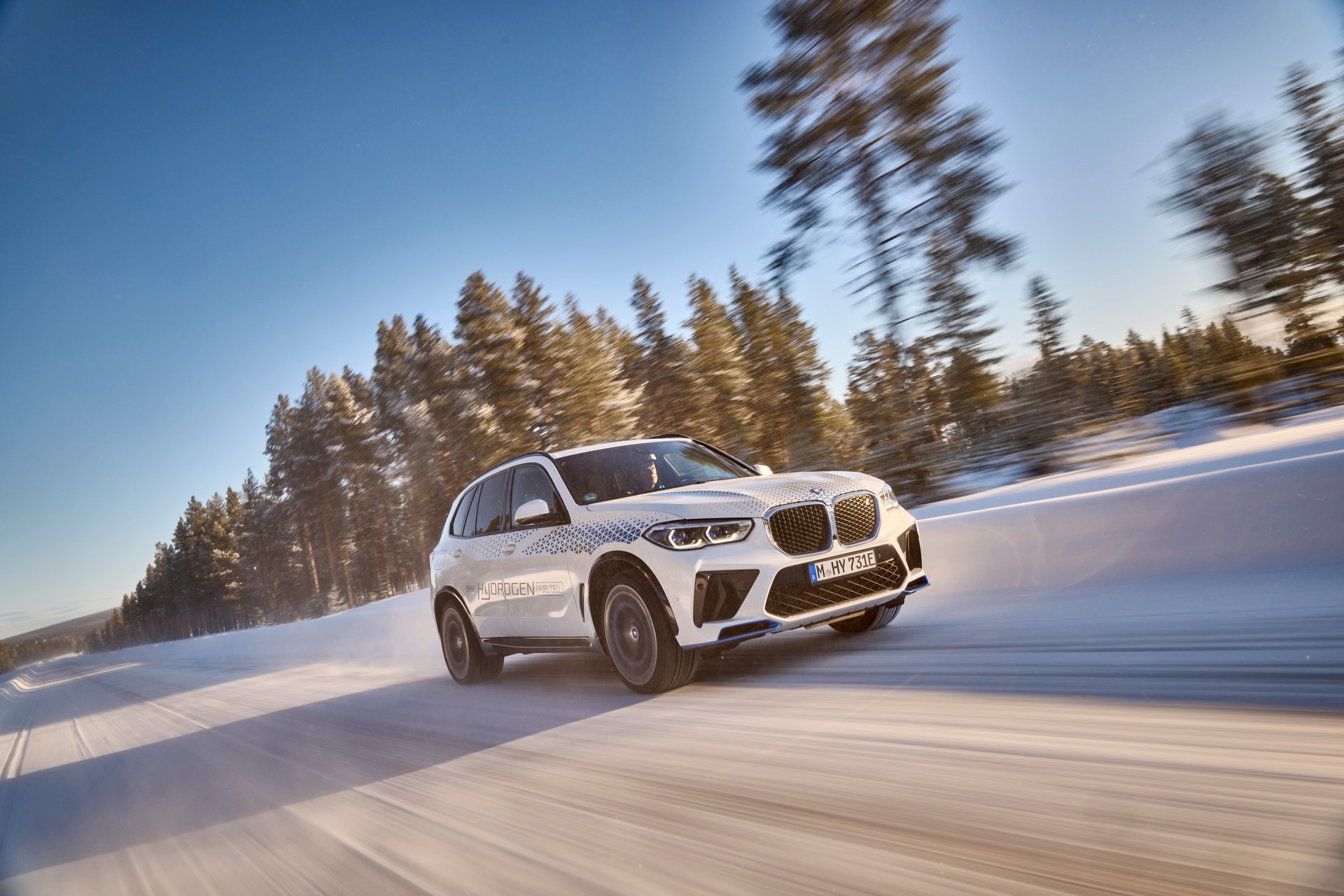 BMW iX5 Hydrogen Wrapping Up Winter Testing, Limited Production Slated For Later This Year