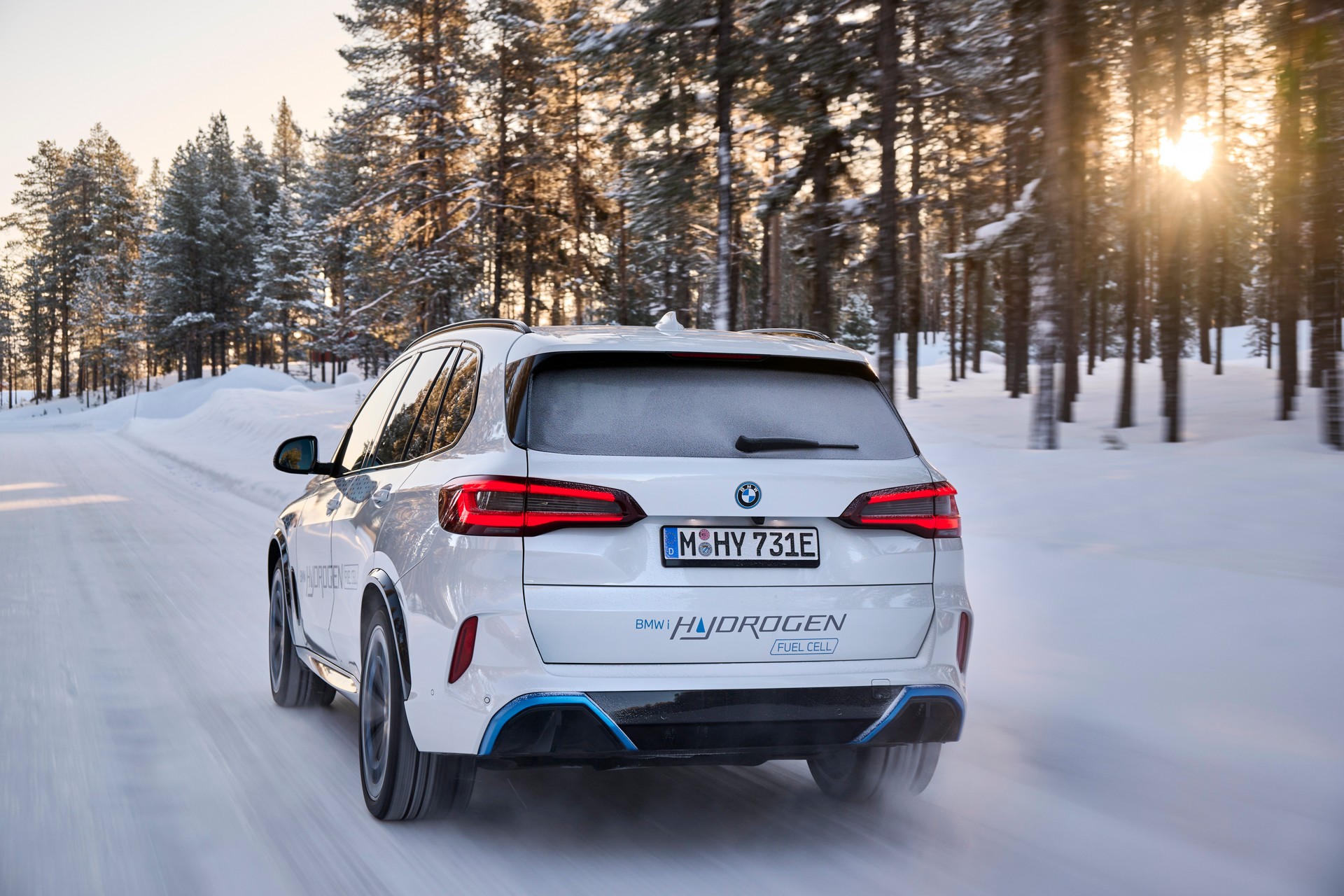 BMW iX5 Hydrogen Wrapping Up Winter Testing, Limited Production Slated For Later This Year