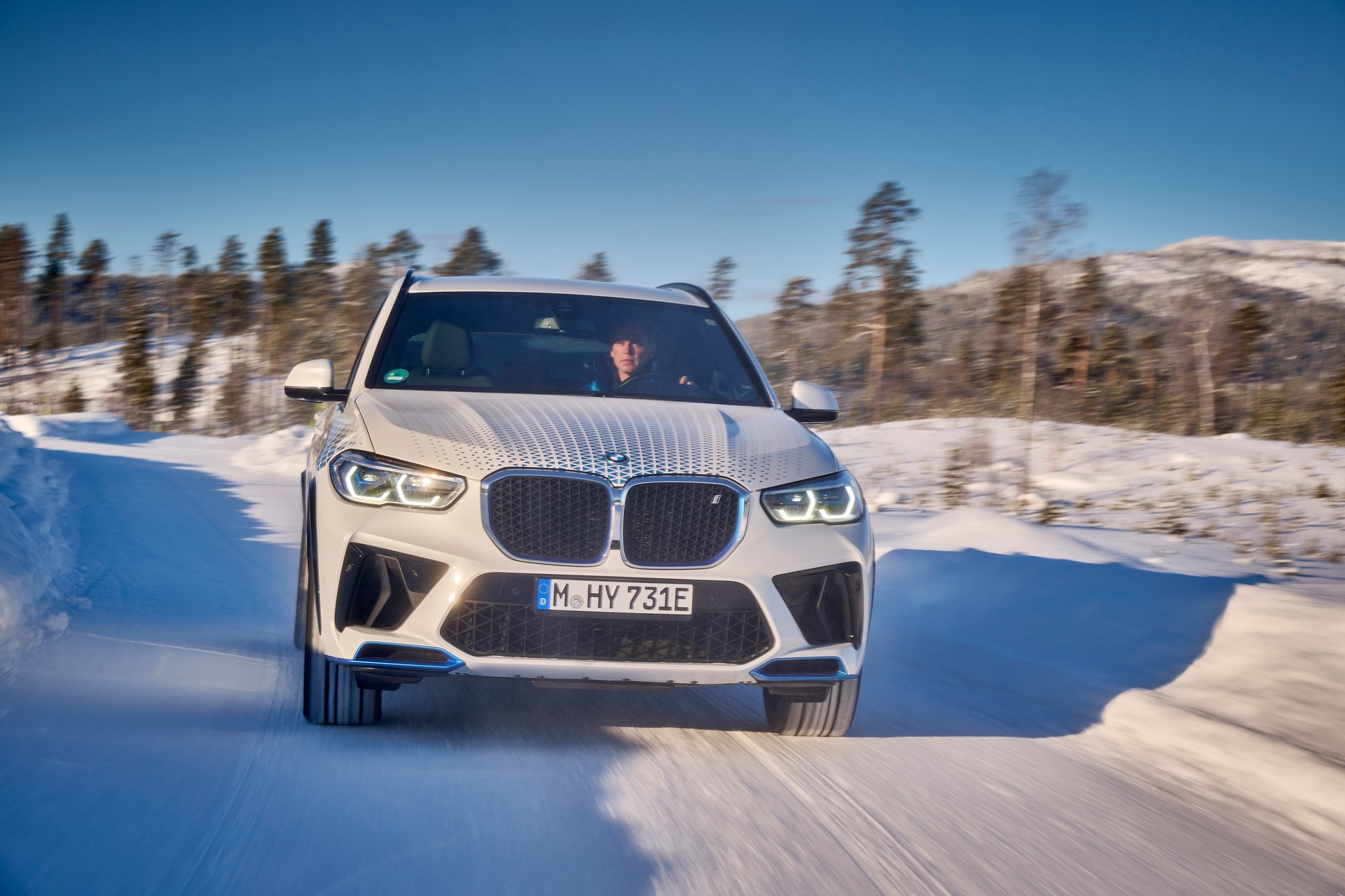 Hy-5s All Around At Munich As BMW Begins iX5 Hydrogen Production