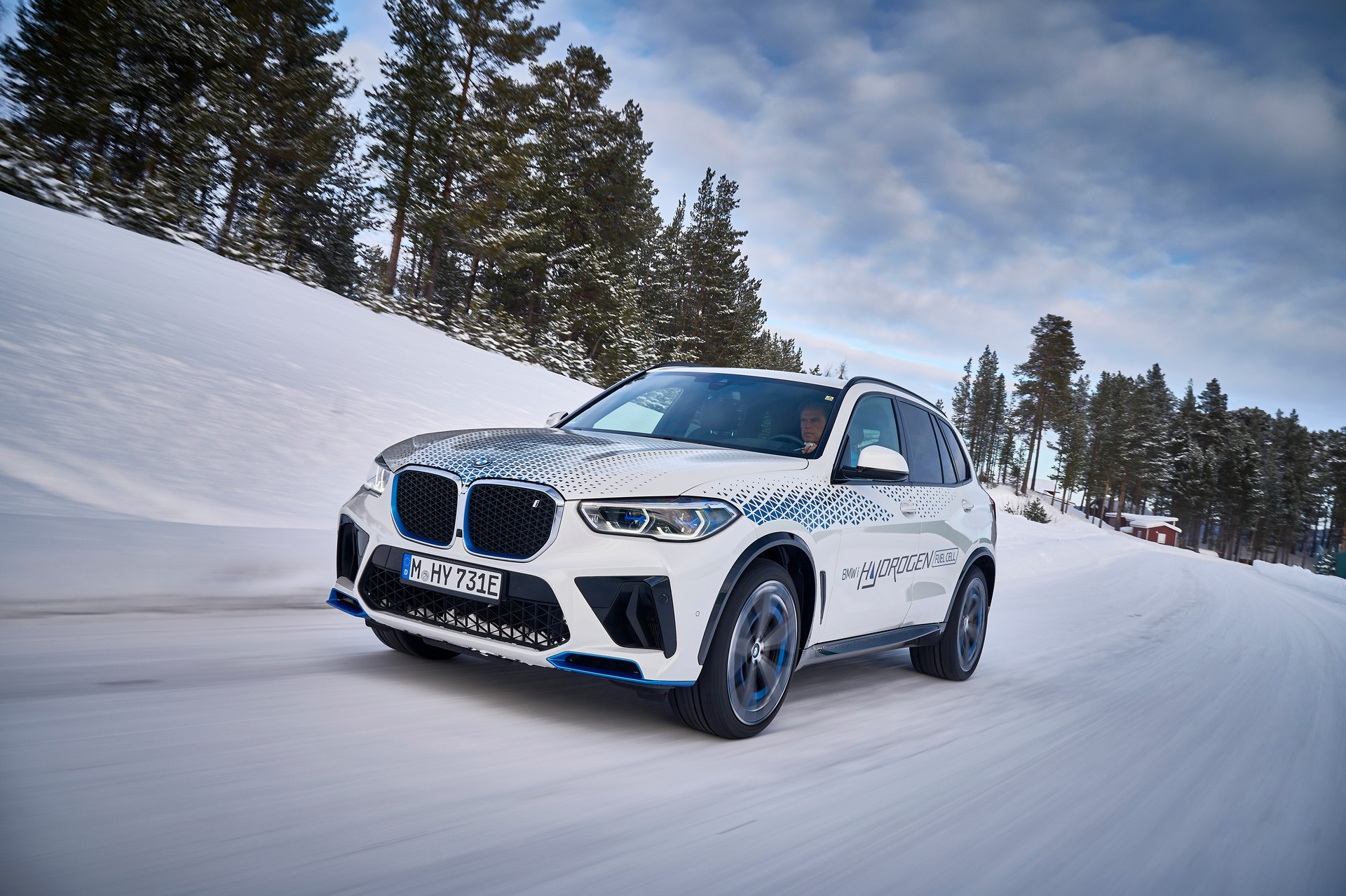BMW iX5 Hydrogen Wrapping Up Winter Testing, Limited Production Slated For Later This Year