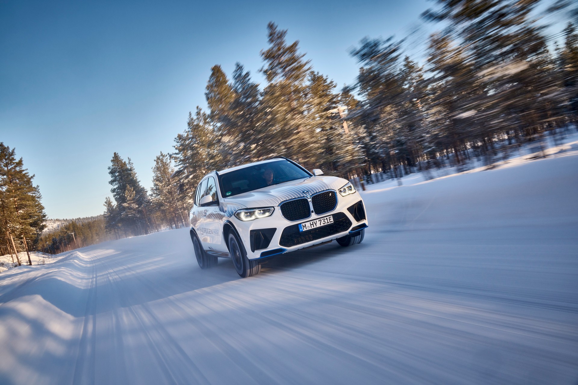 BMW iX5 Hydrogen Wrapping Up Winter Testing, Limited Production Slated For Later This Year
