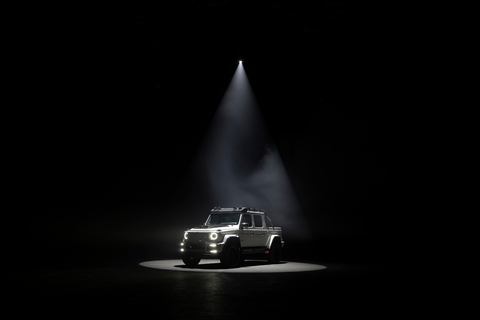 Brabus Creates Its Latest 800 XLP G-Class Adventure Dubbed ‘Superwhite’