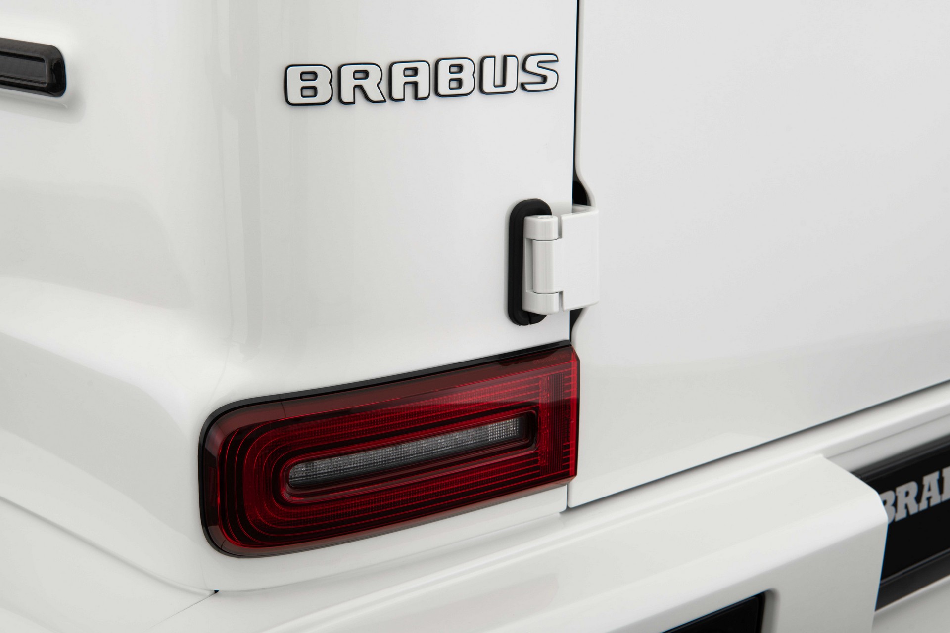 Brabus Creates Its Latest 800 XLP G-Class Adventure Dubbed ‘Superwhite’