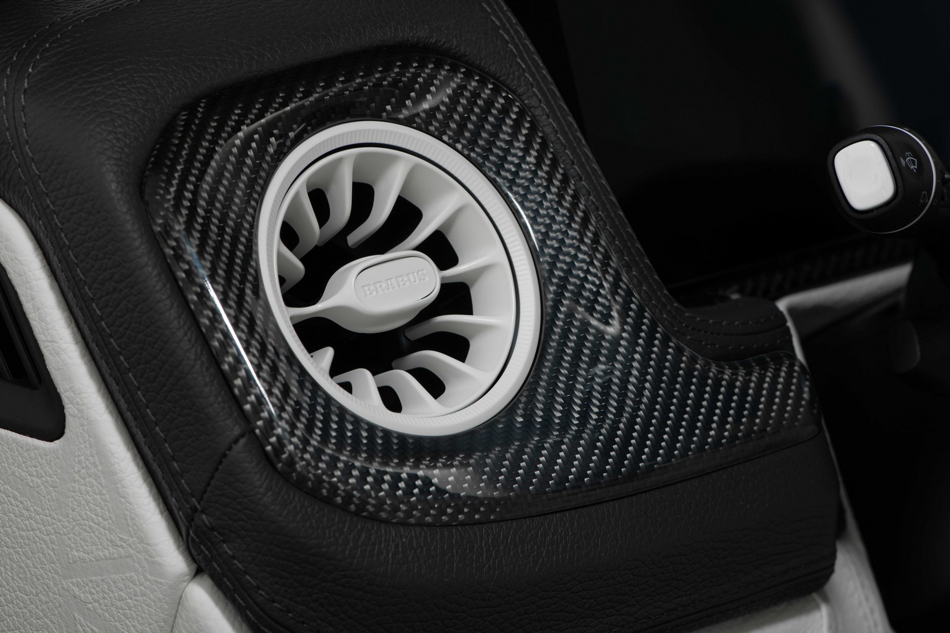 Brabus Creates Its Latest 800 XLP G-Class Adventure Dubbed ‘Superwhite’