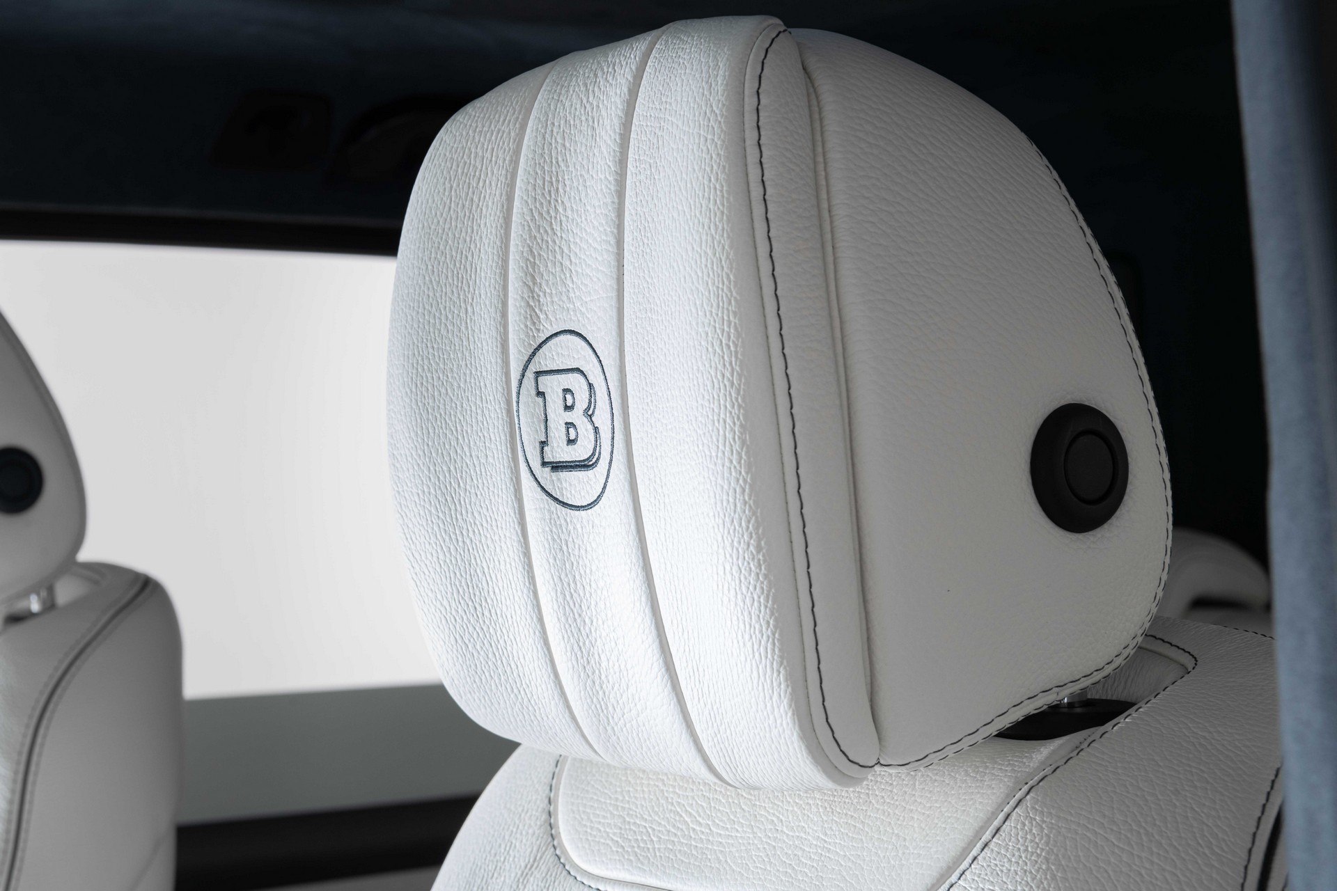 Brabus Creates Its Latest 800 XLP G-Class Adventure Dubbed ‘Superwhite’