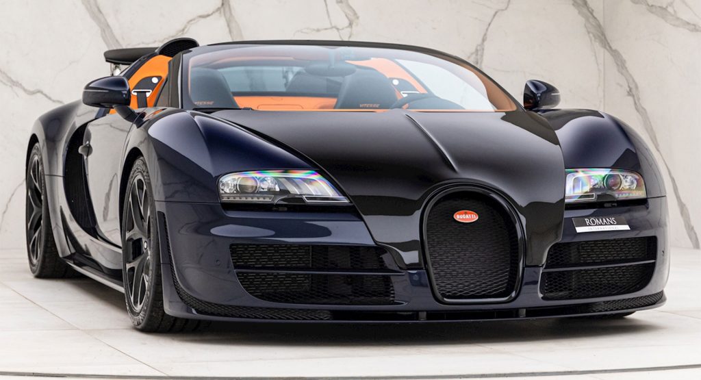 Bugatti Veyron Grand Sport Vitesse Looks Dapper In Dark Blue Carbon Fiber