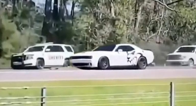 Unlicensed Dodge Challenger Hellcat Driver Running Away From Police ...