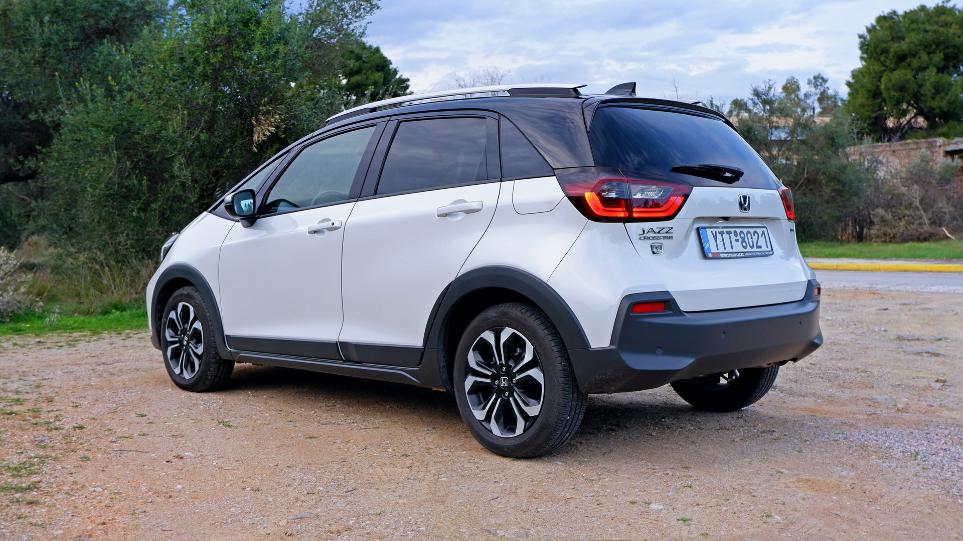 Driven: Honda Jazz Crosstar e:HEV Is A Supermini In Crossover MPV Clothing