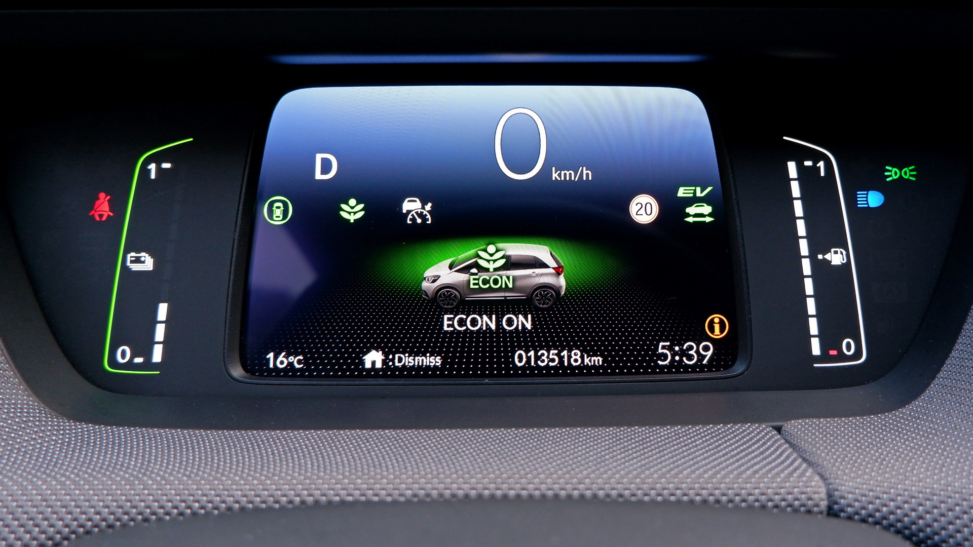 Driven: Honda Jazz Crosstar e:HEV Is A Supermini In Crossover MPV Clothing