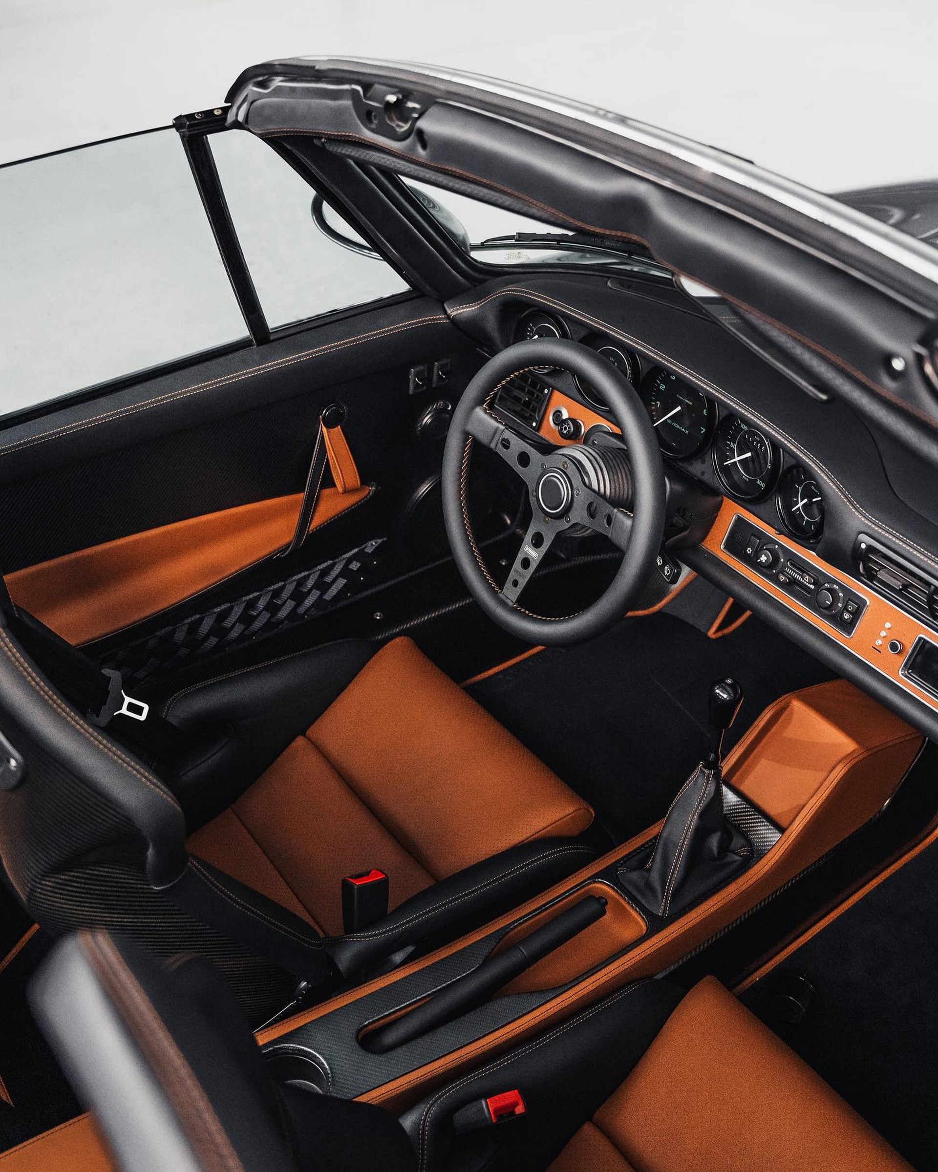 Evomax Will Create The Porsche 964 Restomod Of Your Dreams