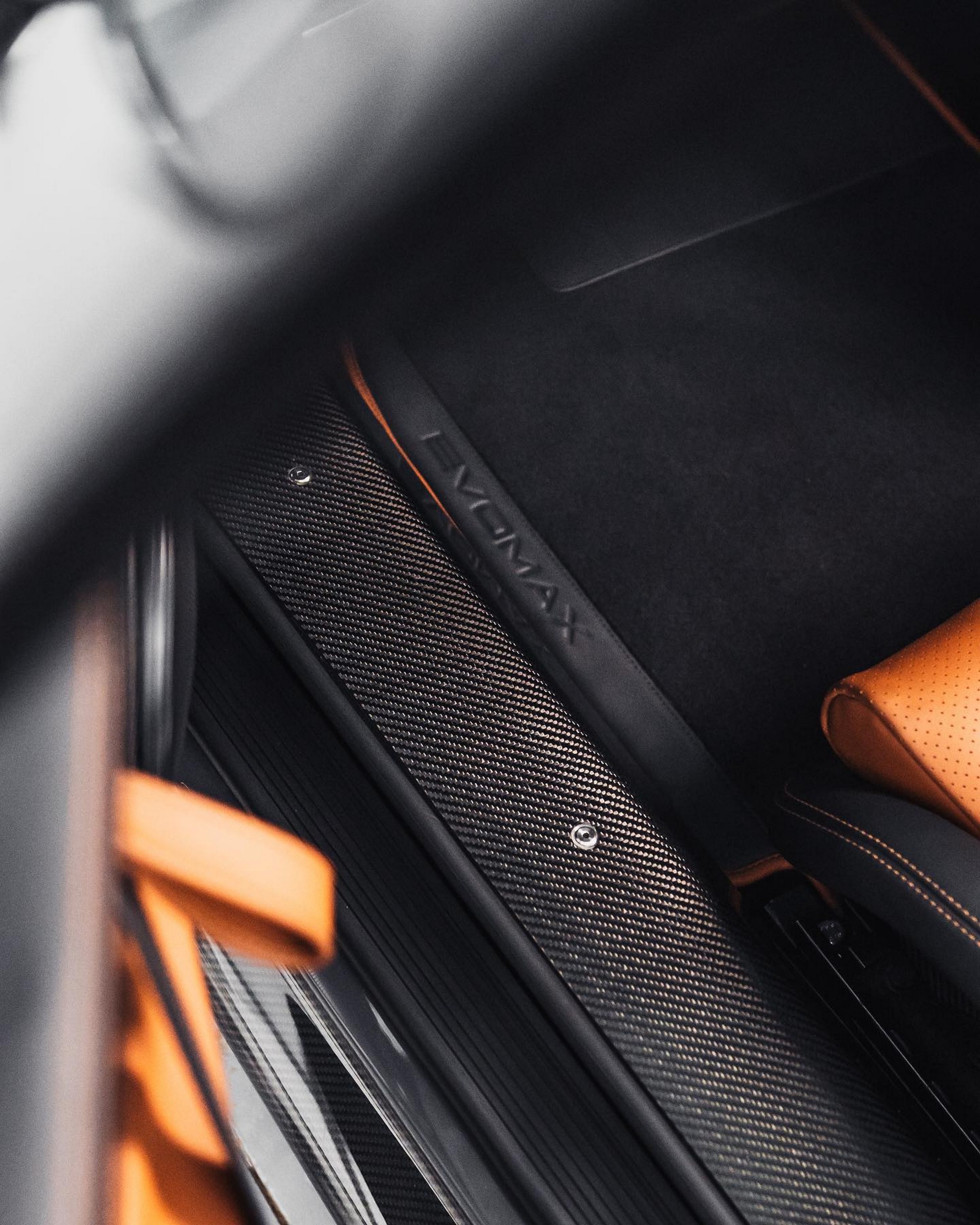 Evomax Will Create The Porsche 964 Restomod Of Your Dreams