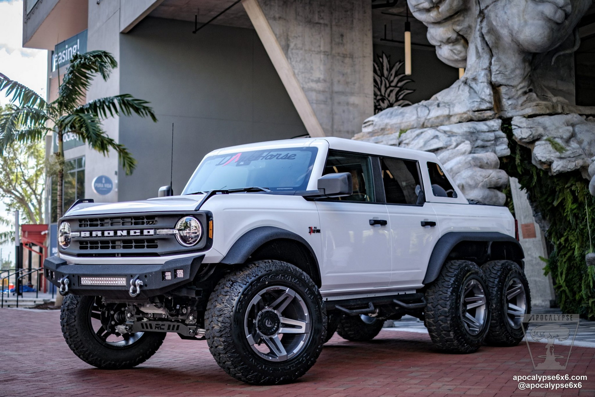 Get A Closer Look At Apocalypse’s Six-Wheeled Ford Bronco ‘Dark Horse’