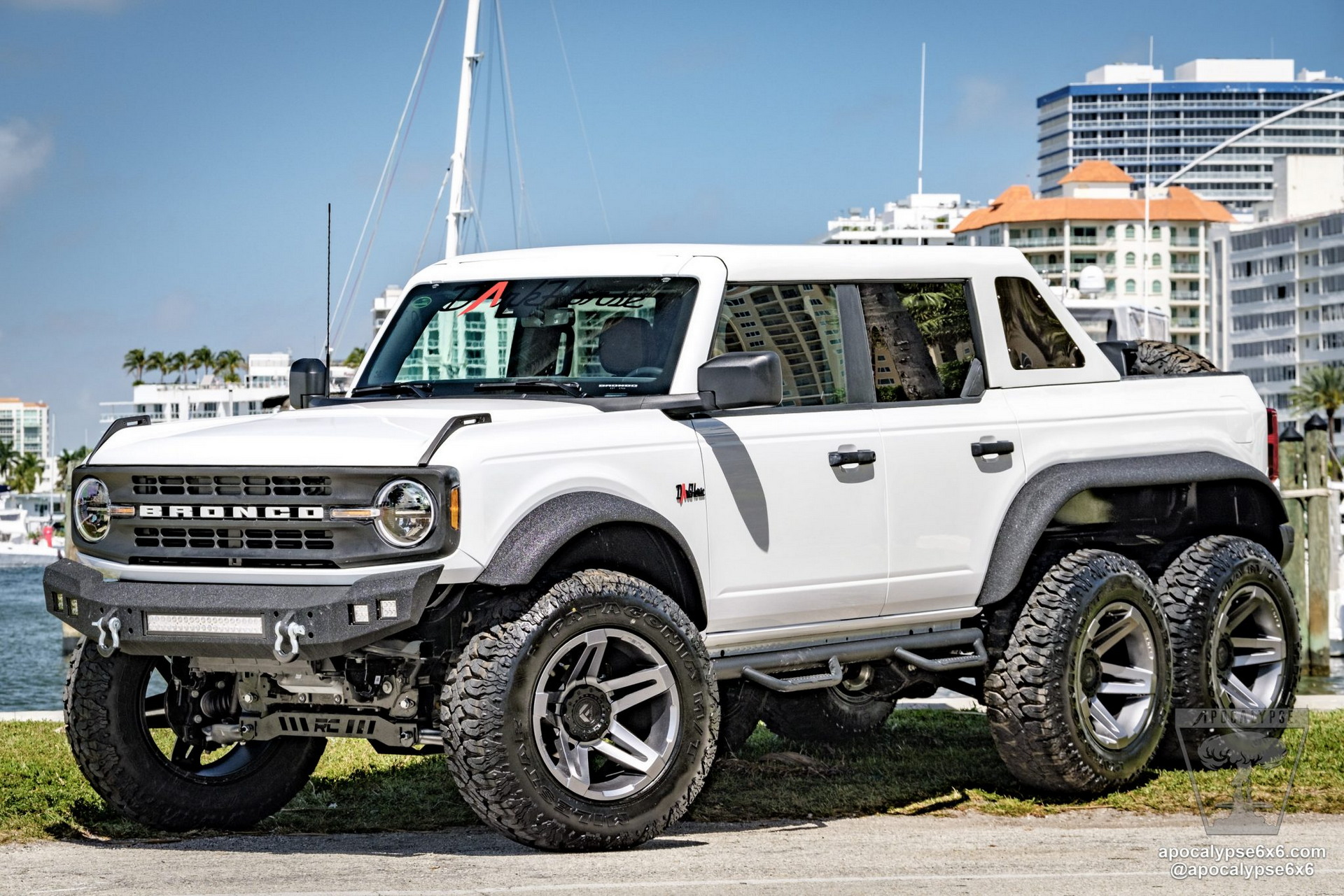 Get A Closer Look At Apocalypse’s Six-Wheeled Ford Bronco ‘Dark Horse’
