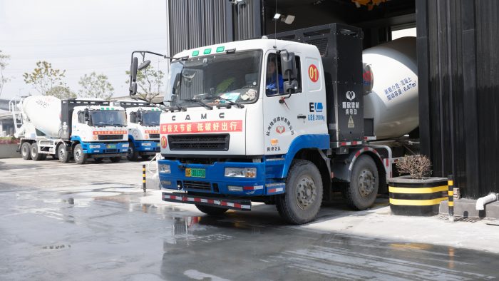 Geely Now Has A Battery Swap Station For Cement Trucks