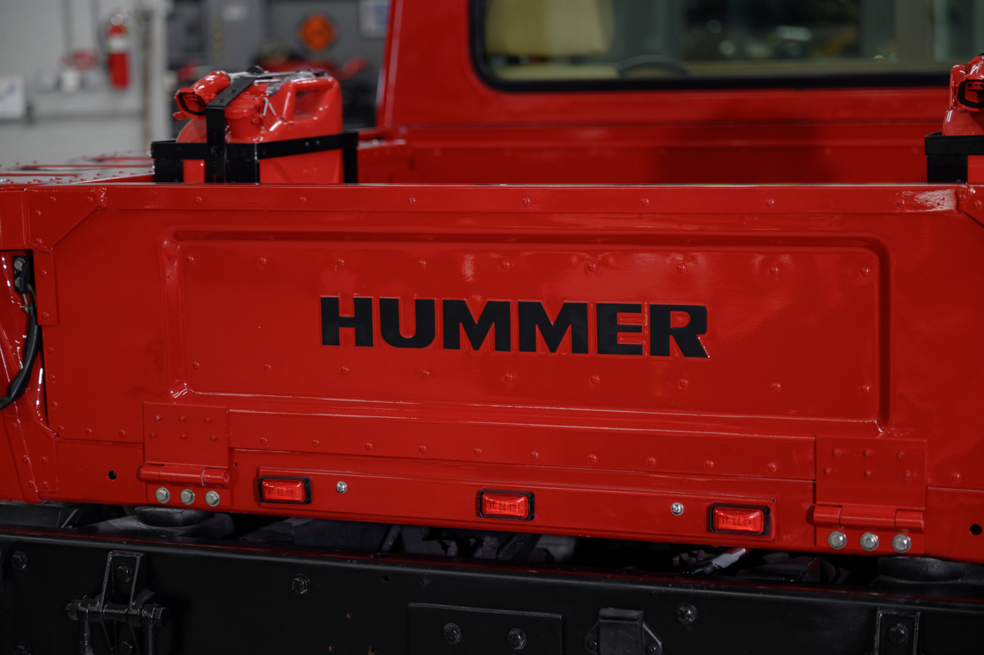 Rare 1995 Hummer H1 Truck Will Make You Forget About The Electric One