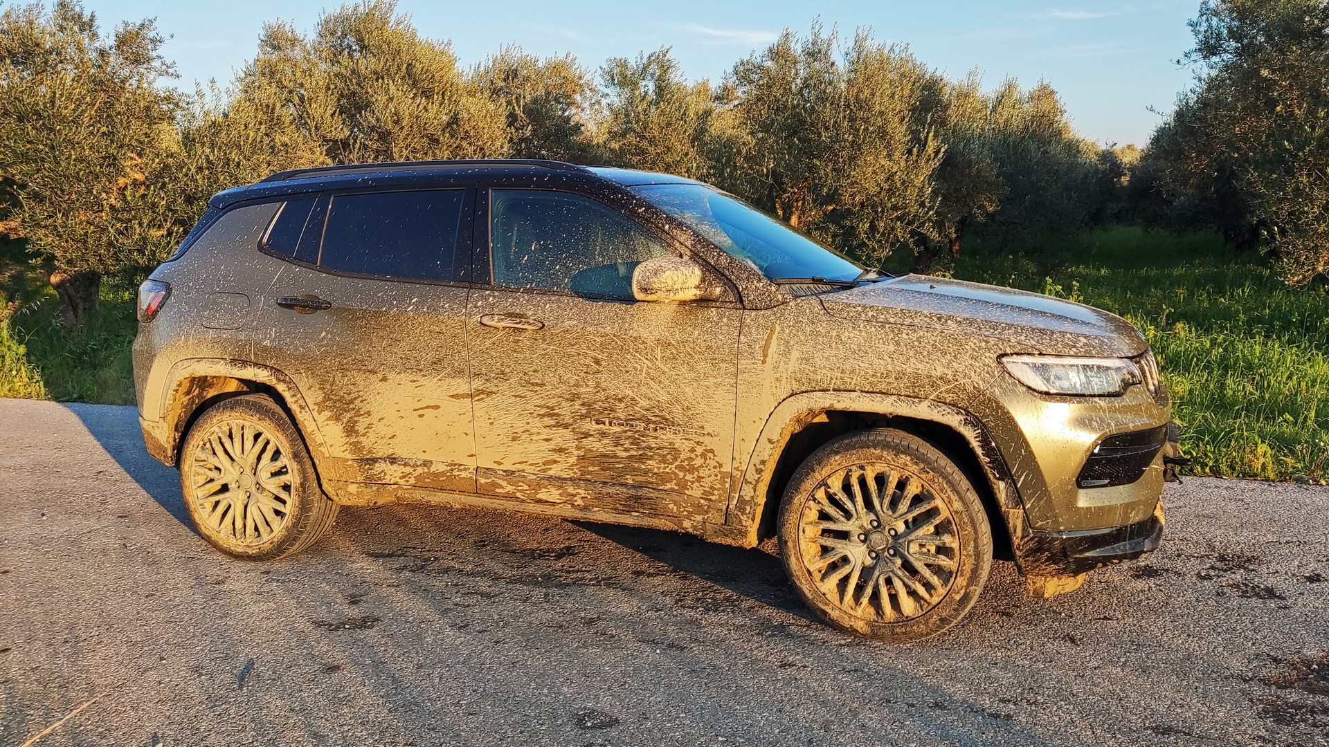 I Got Stuck With A 4WD Jeep In The Sand And It Was All My Fault