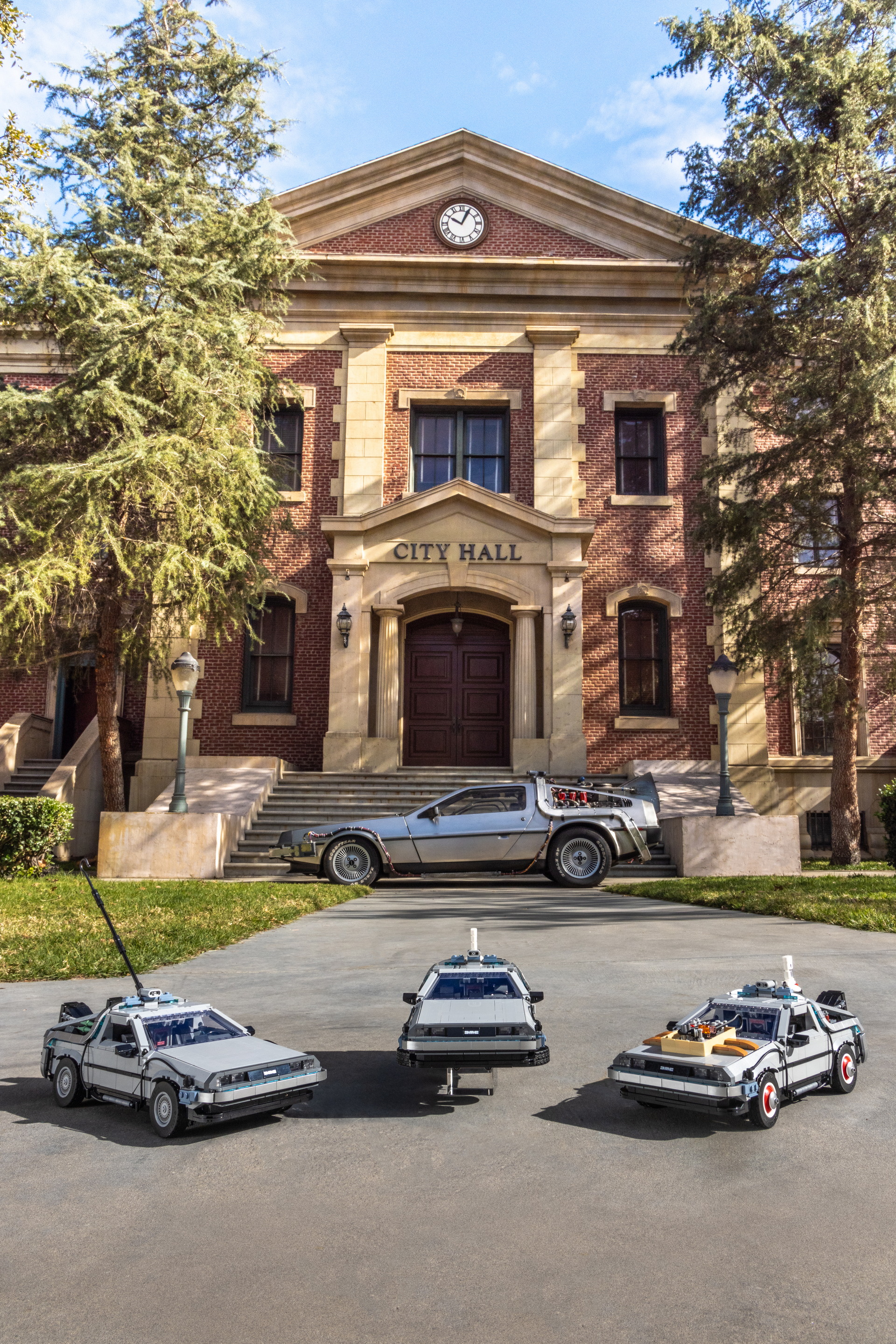 LEGO’s New Back To The Future DeLorean Time Machine Set Is For All You Kids Over 18