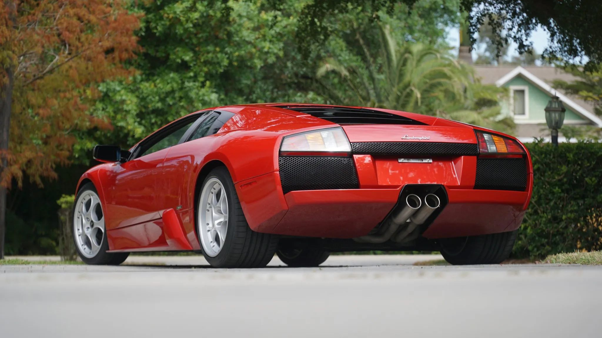 Turn Heads And Drop Jaws With This Manual Lamborghini Murcielago
