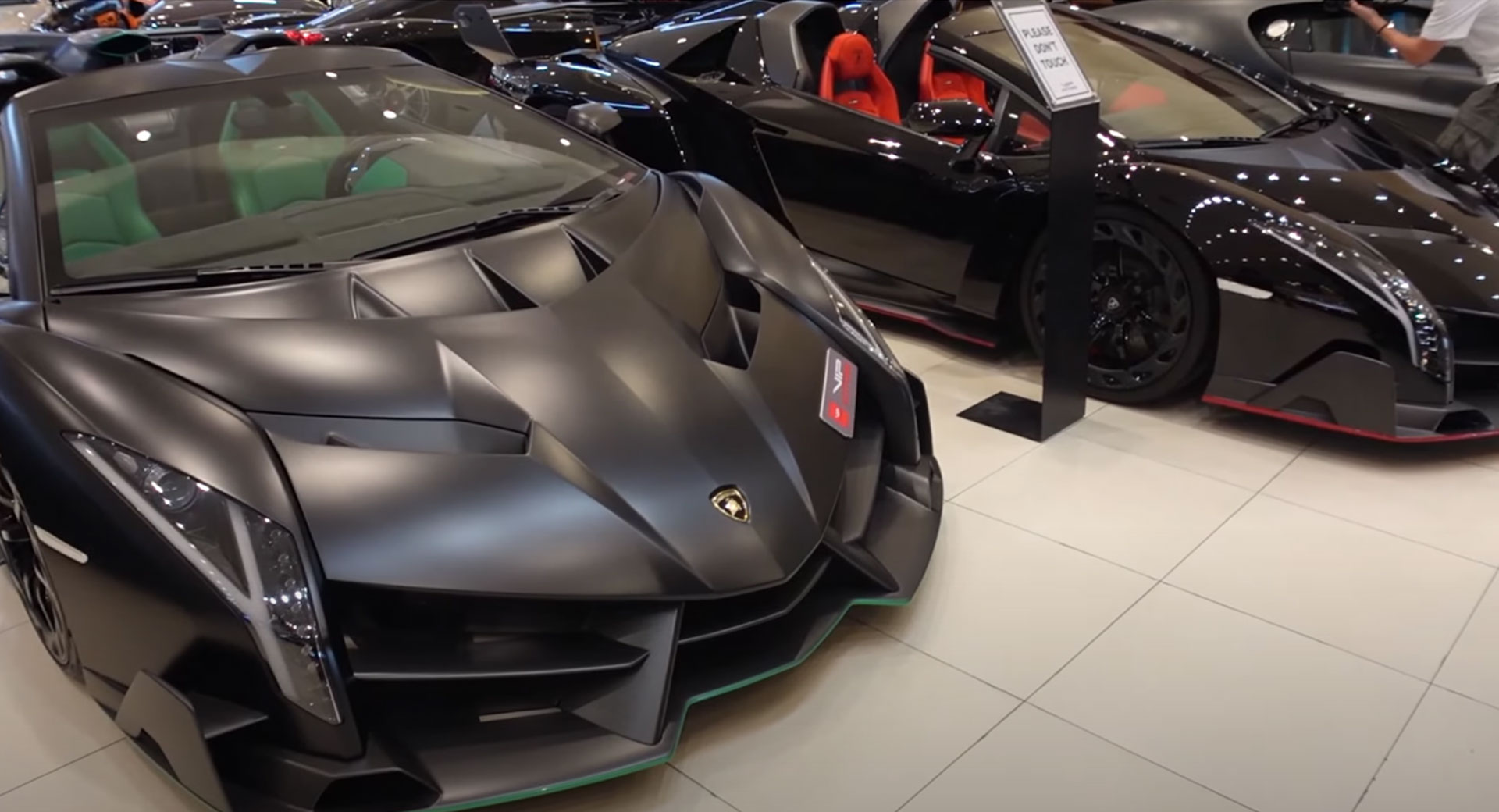 Exotic Dealership In Dubai Has Two Lamborghini Venenos In Its Showroom |  Carscoops