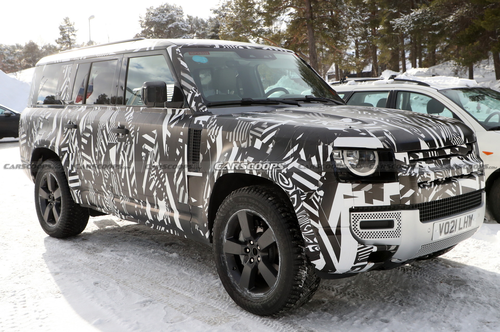 Land Rover’s Longer Defender 130 Spied Testing In The Snow