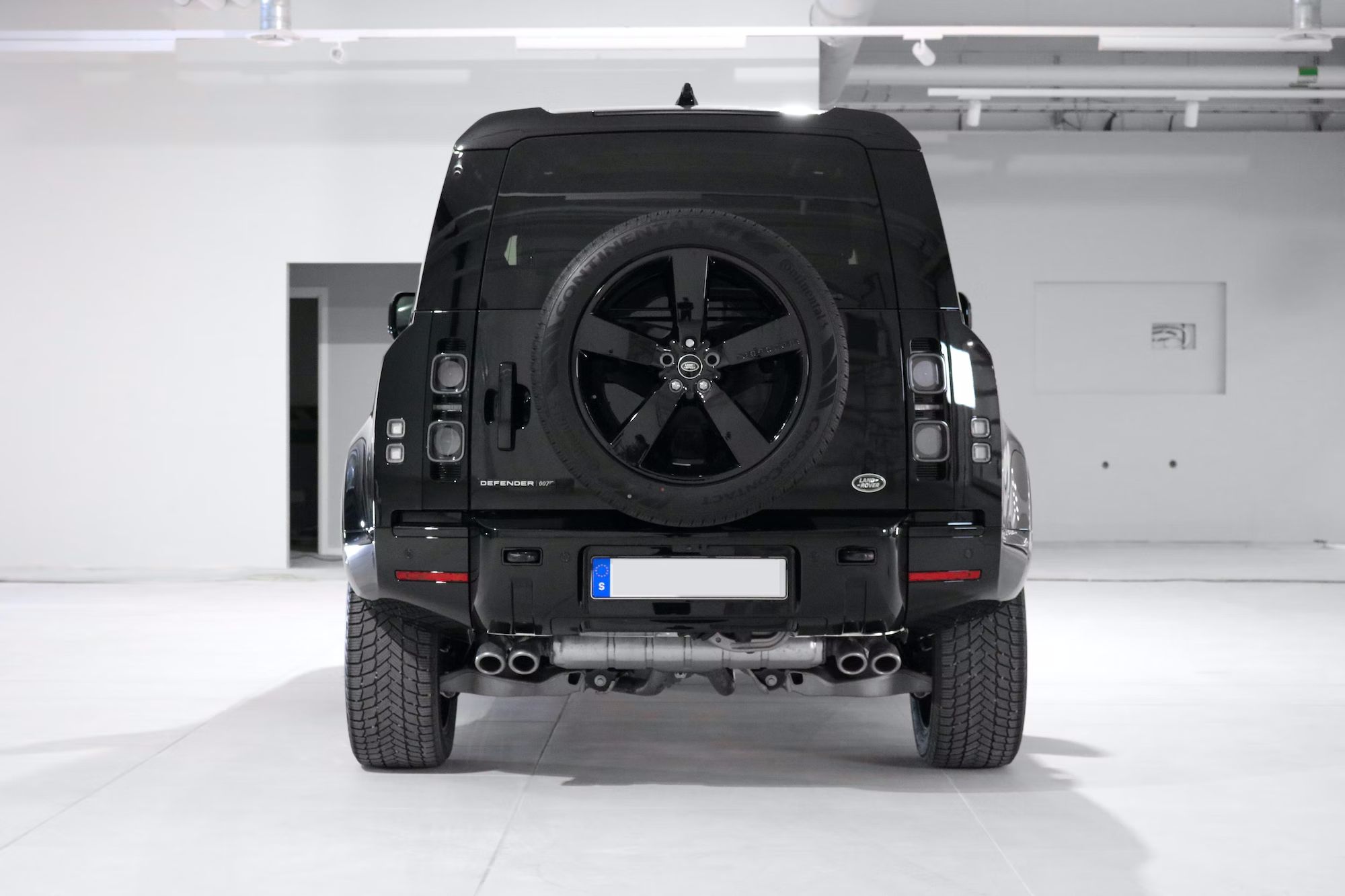 Channel Your Inner 007 With This Limited Run Land Rover Defender V8 Bond Edition