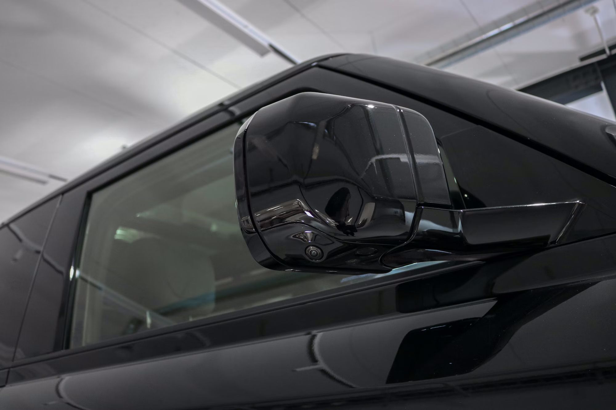 Channel Your Inner 007 With This Limited Run Land Rover Defender V8 Bond Edition