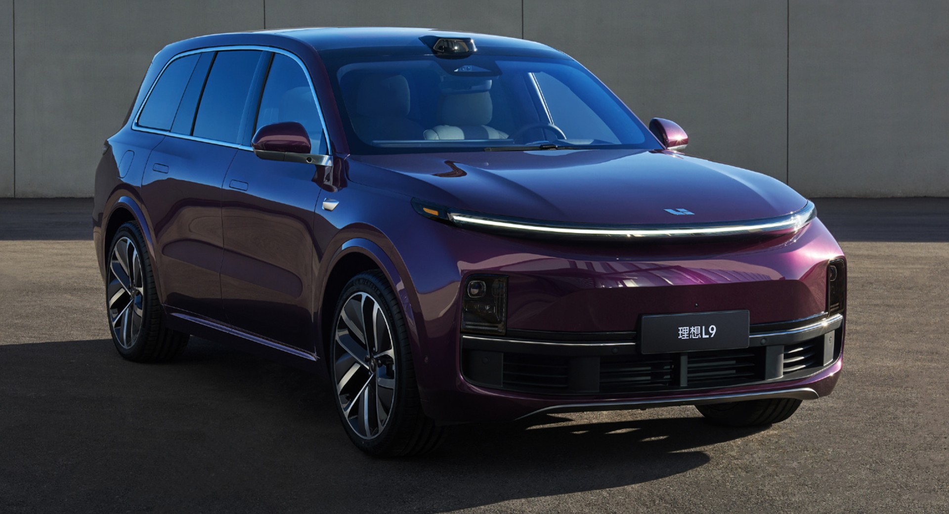 Li Auto L9 Is A Chinese Phev With Premium Features 124 Mile Ev Range Carscoops
