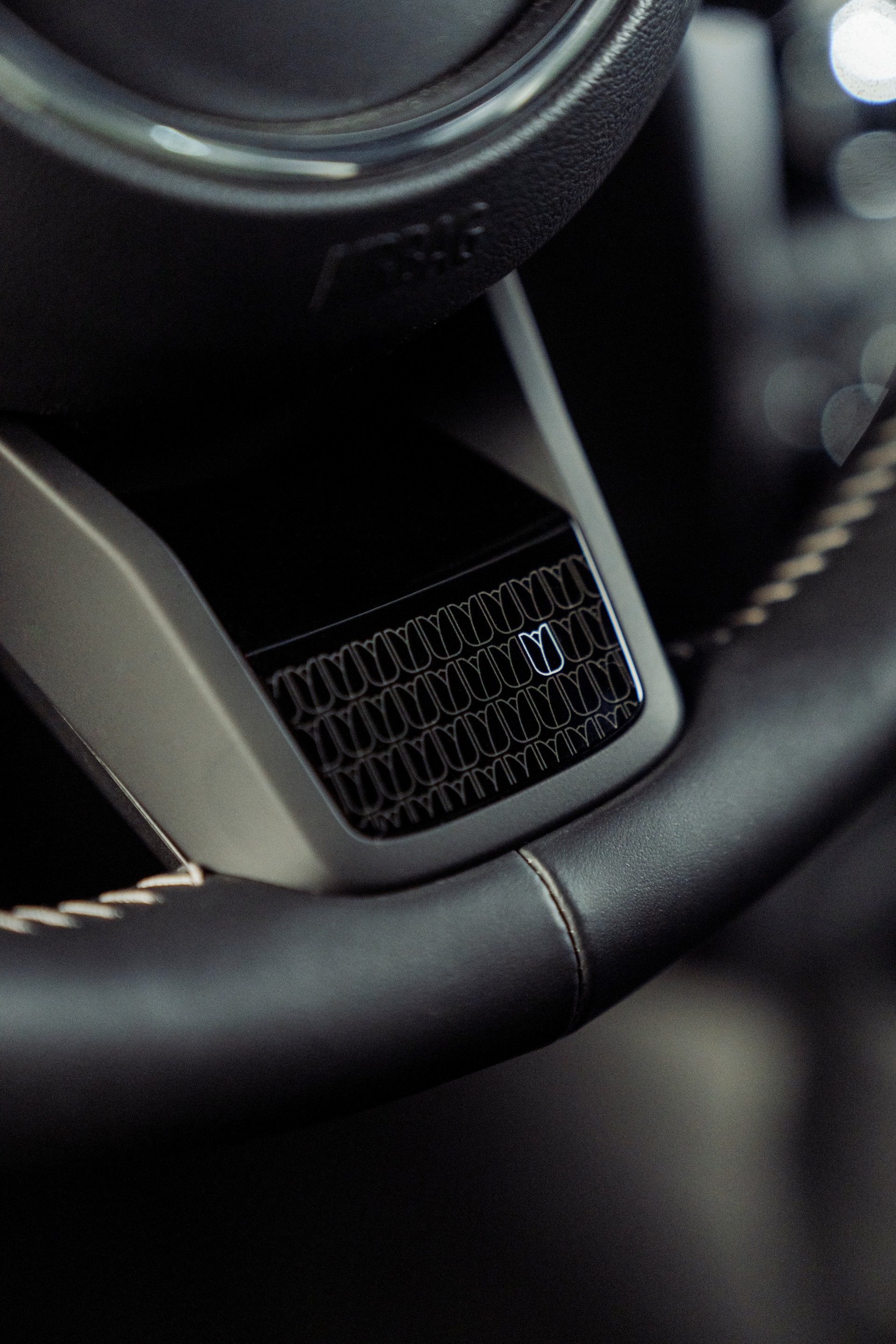 MINI Celebrates International Women’s Day With New Pat Moss Edition